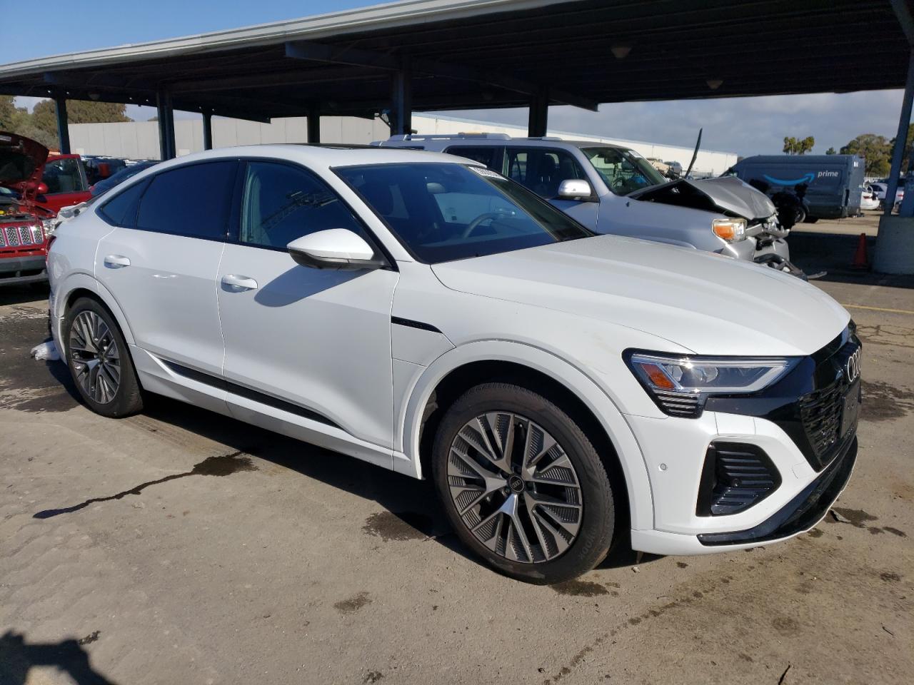 Photo 3 VIN: WA1CAAGE1RB021114 - AUDI Q8 