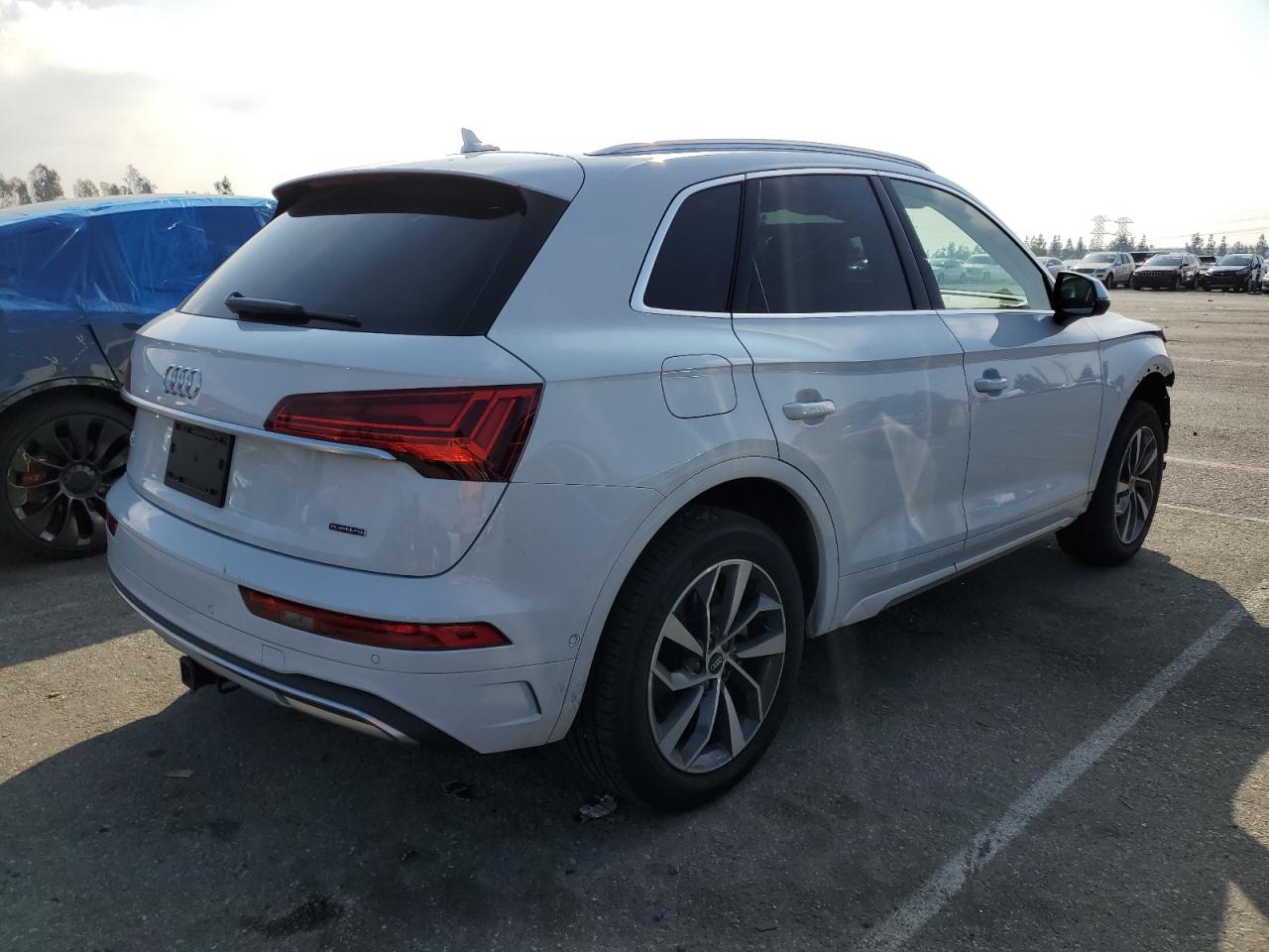 Photo 2 VIN: WA1CABFY6M2027436 - AUDI Q5 