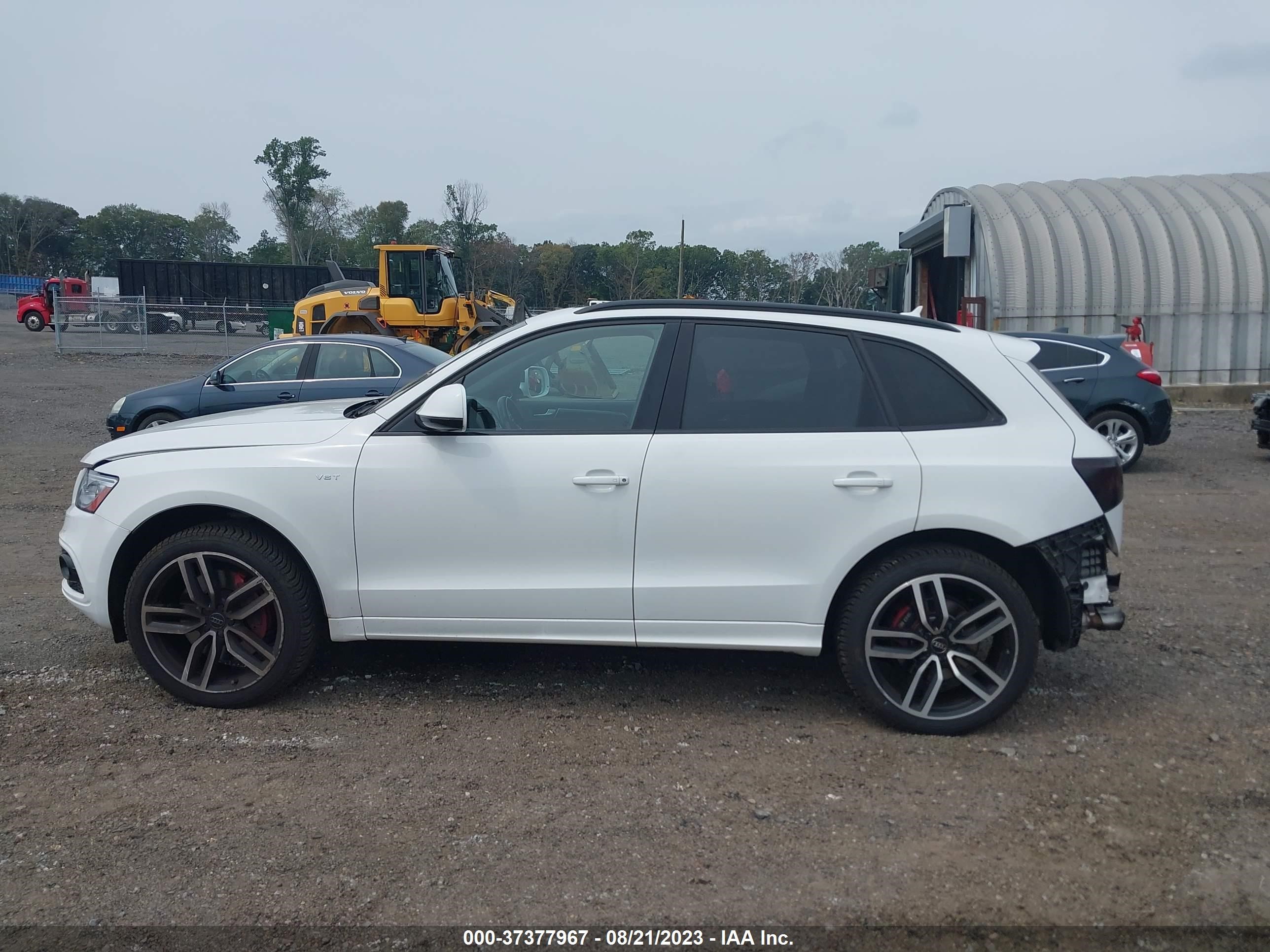 Photo 13 VIN: WA1CCAFP3GA018814 - AUDI SQ5 