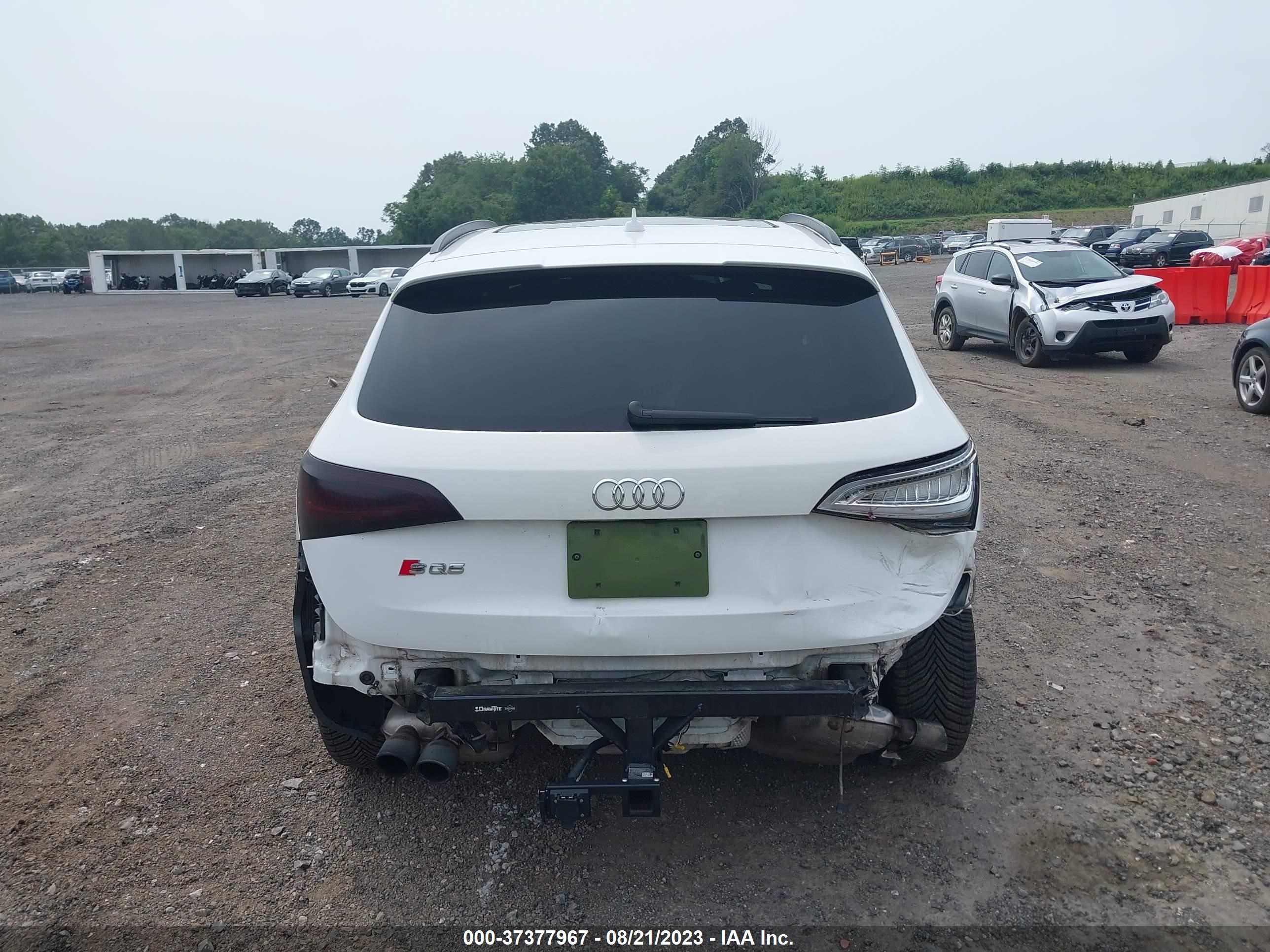 Photo 15 VIN: WA1CCAFP3GA018814 - AUDI SQ5 