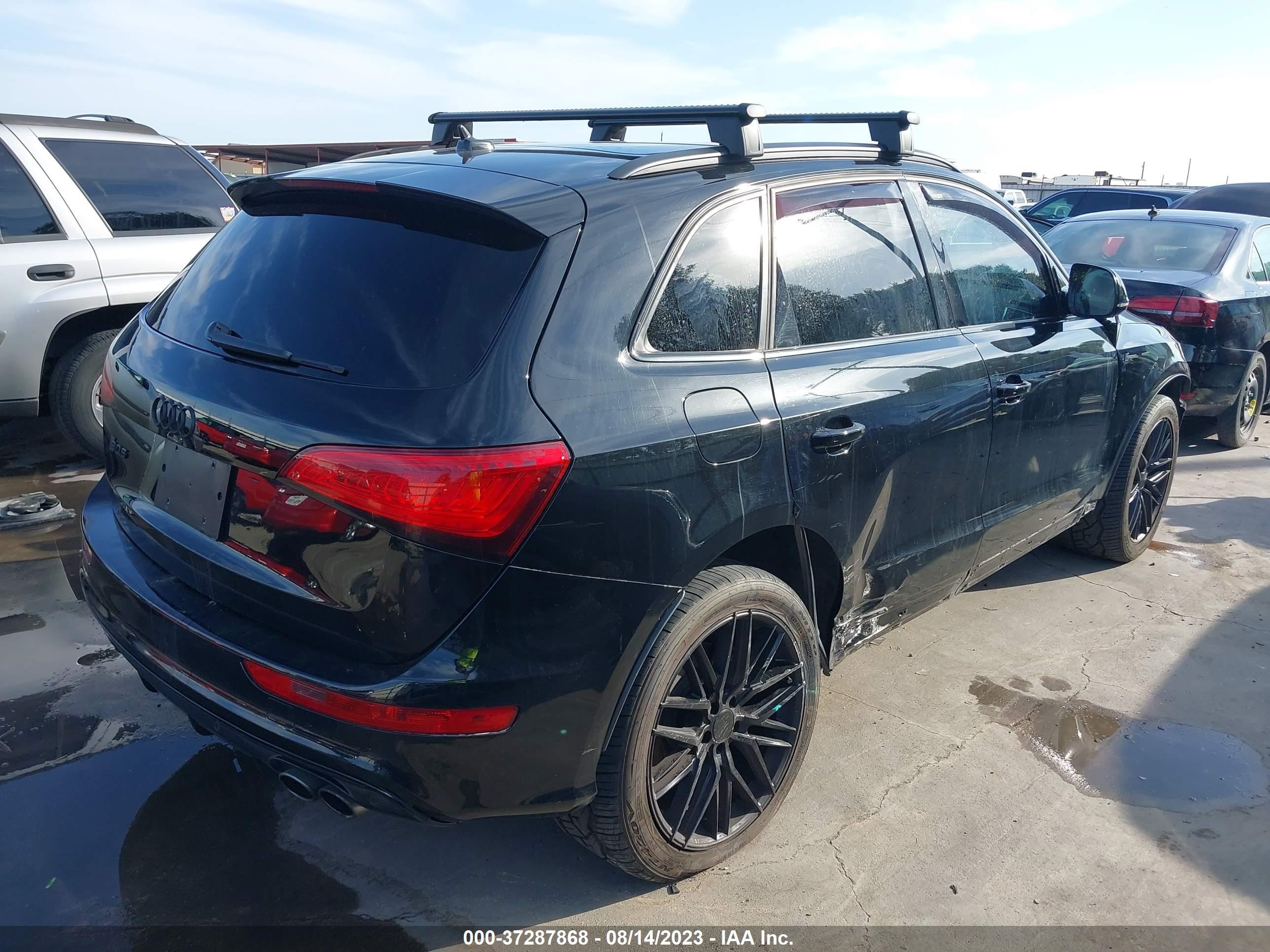 Photo 3 VIN: WA1CCAFP6HA033213 - AUDI SQ5 