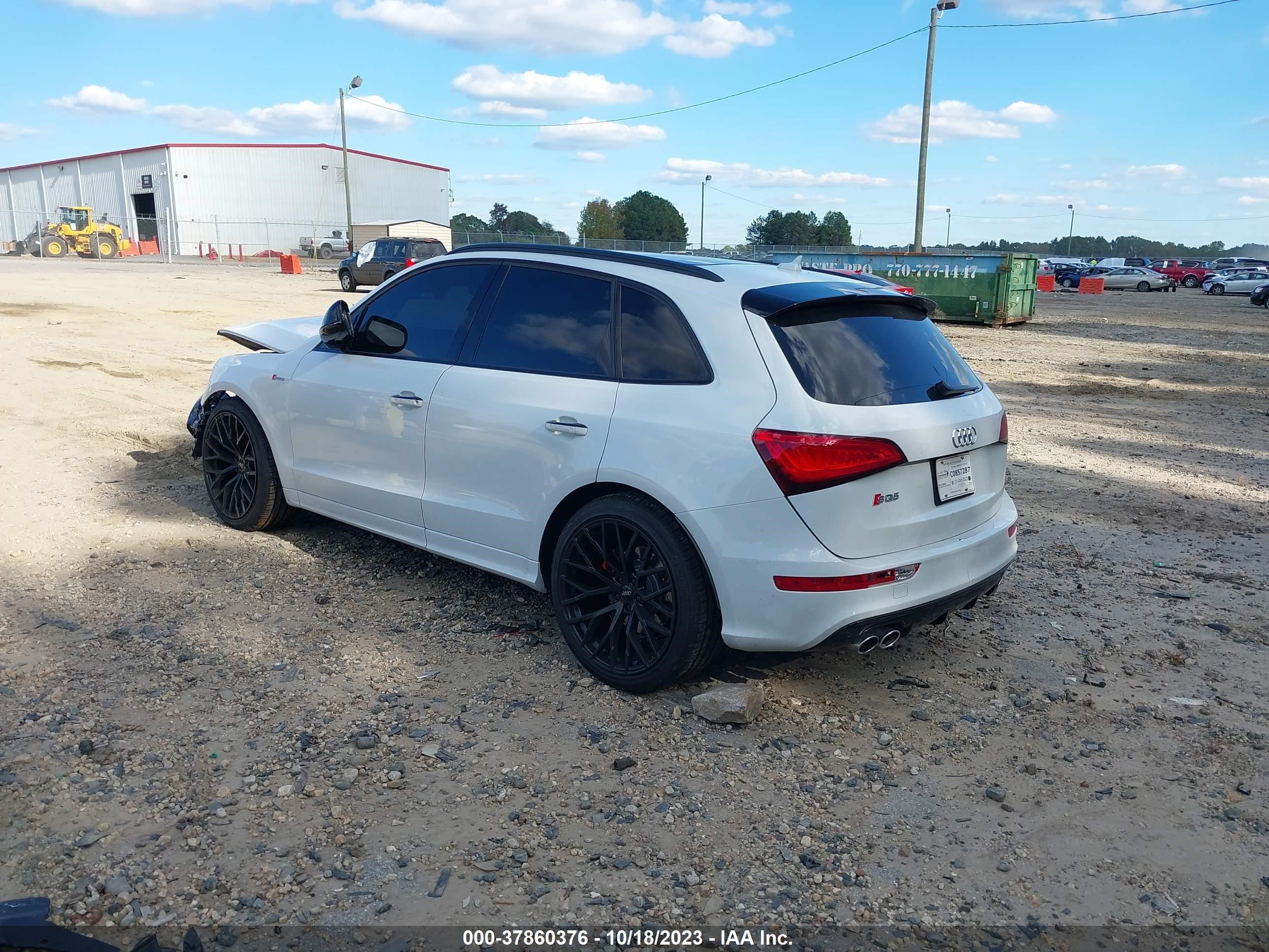 Photo 2 VIN: WA1CCAFP8HA020706 - AUDI SQ5 