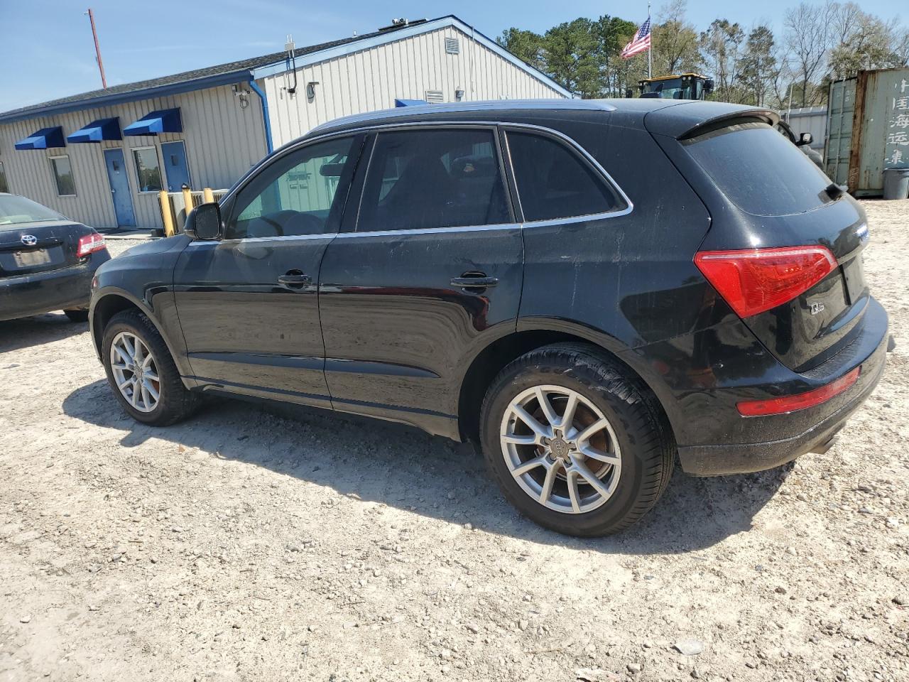 Photo 1 VIN: WA1CFAFP2BA010896 - AUDI Q5 