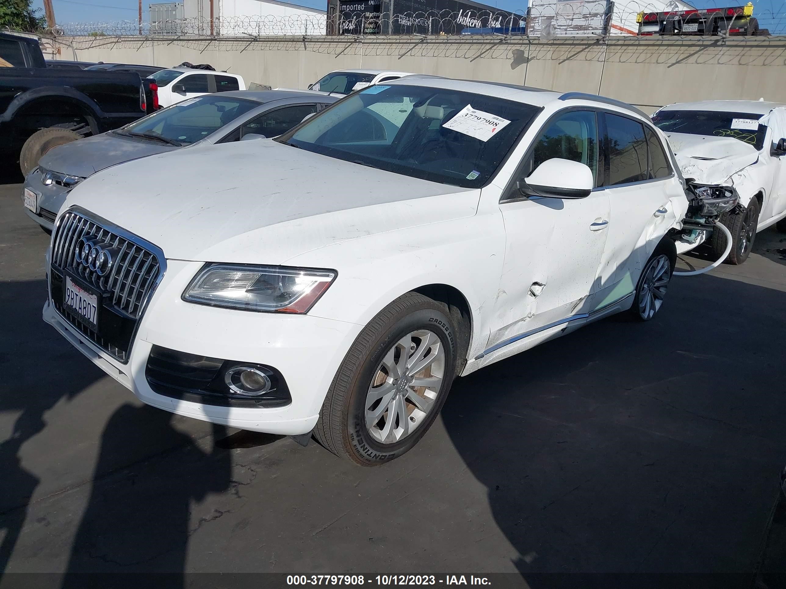 Photo 1 VIN: WA1CFAFP2FA039305 - AUDI Q5 