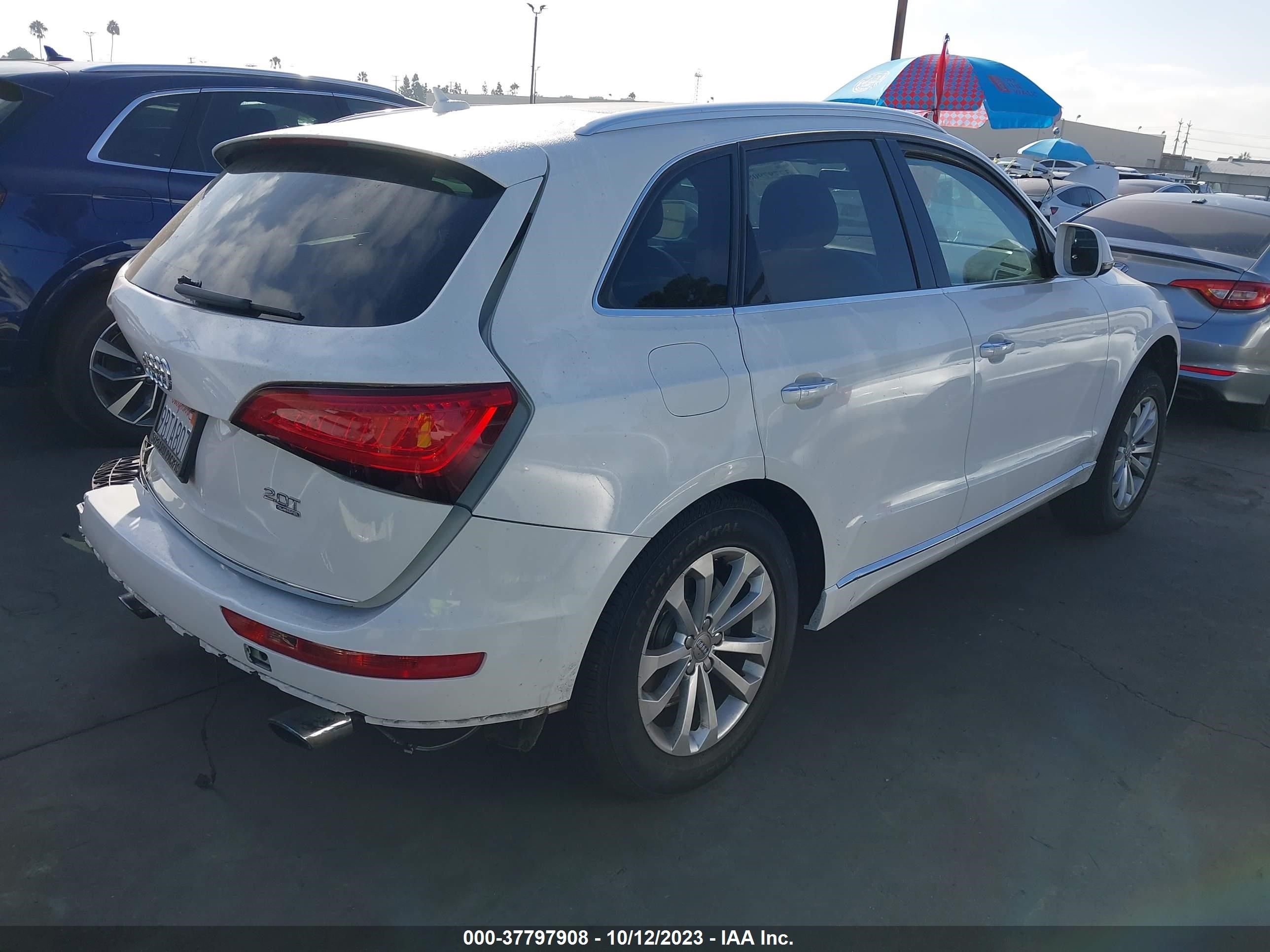 Photo 3 VIN: WA1CFAFP2FA039305 - AUDI Q5 