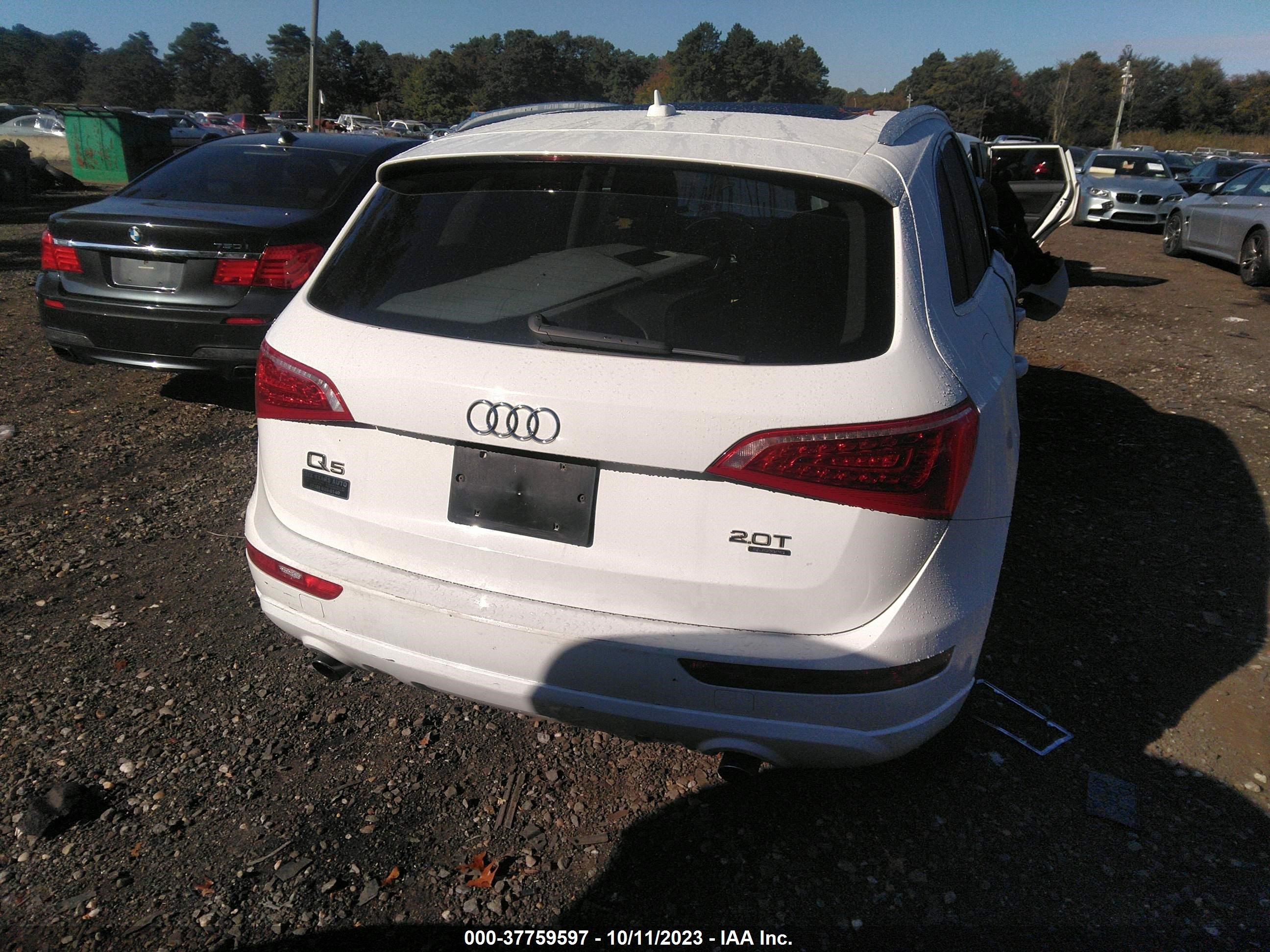 Photo 15 VIN: WA1CFAFP3CA002758 - AUDI Q5 