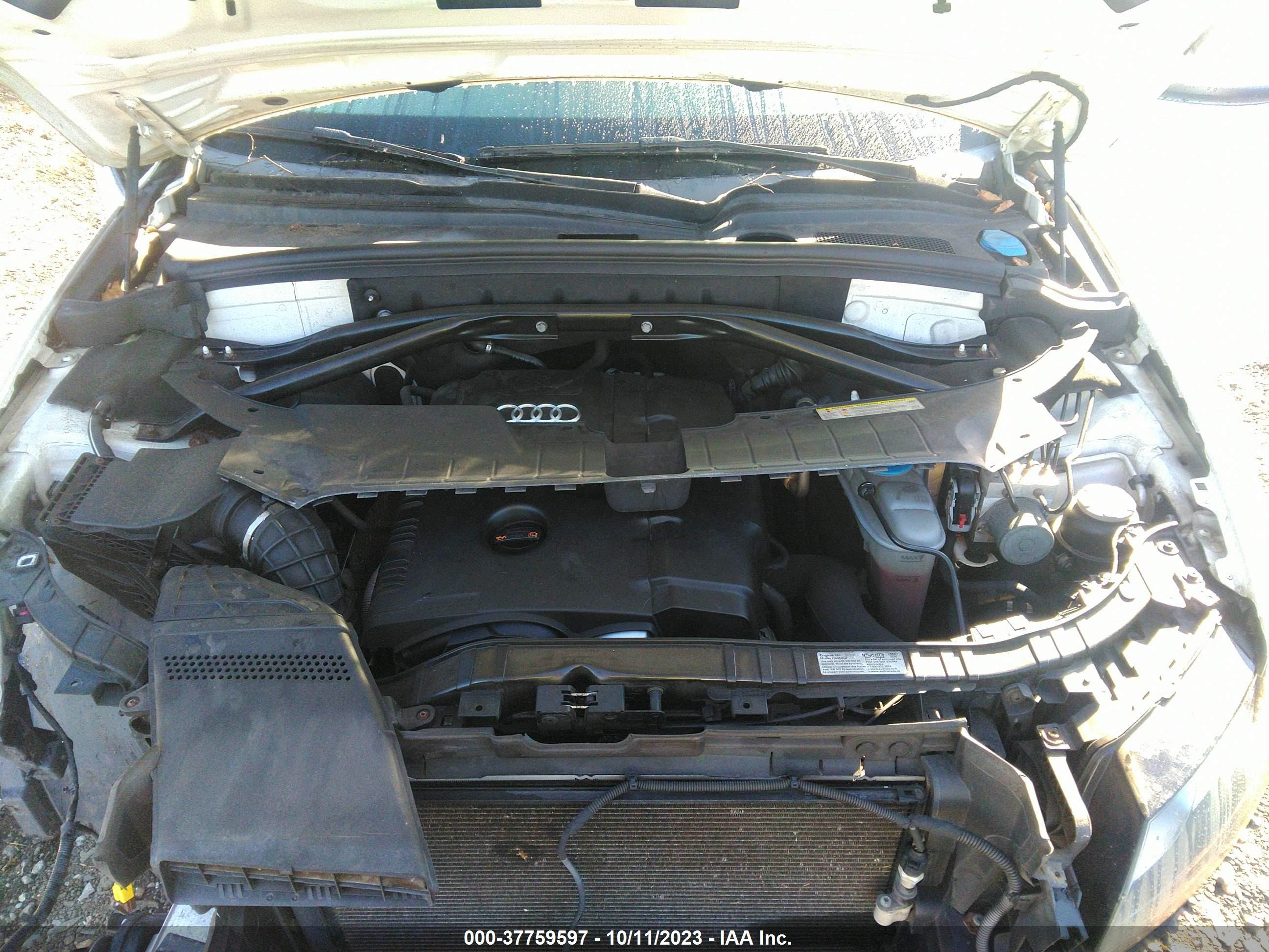 Photo 9 VIN: WA1CFAFP3CA002758 - AUDI Q5 