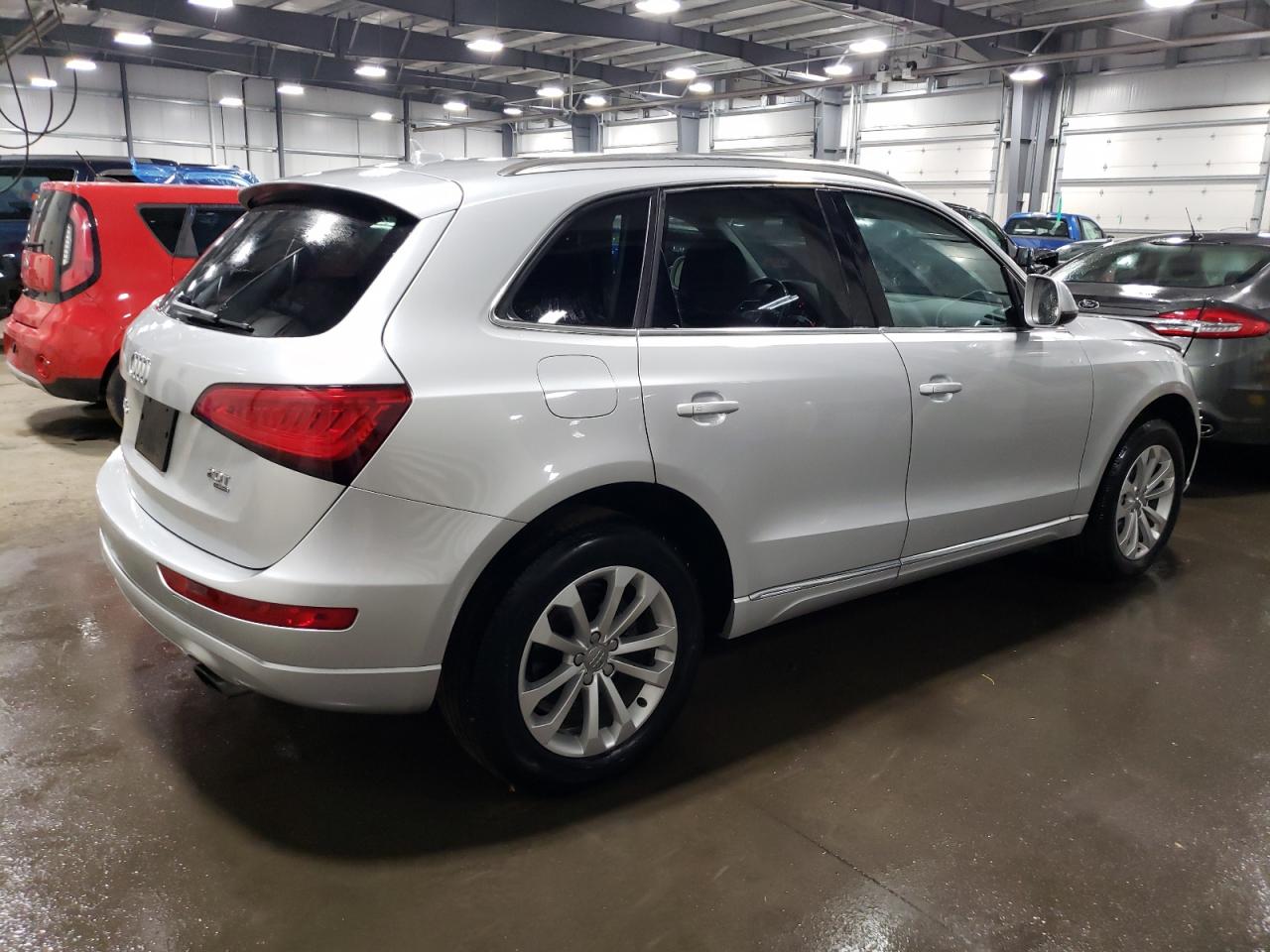 Photo 2 VIN: WA1CFAFP7EA093424 - AUDI Q5 