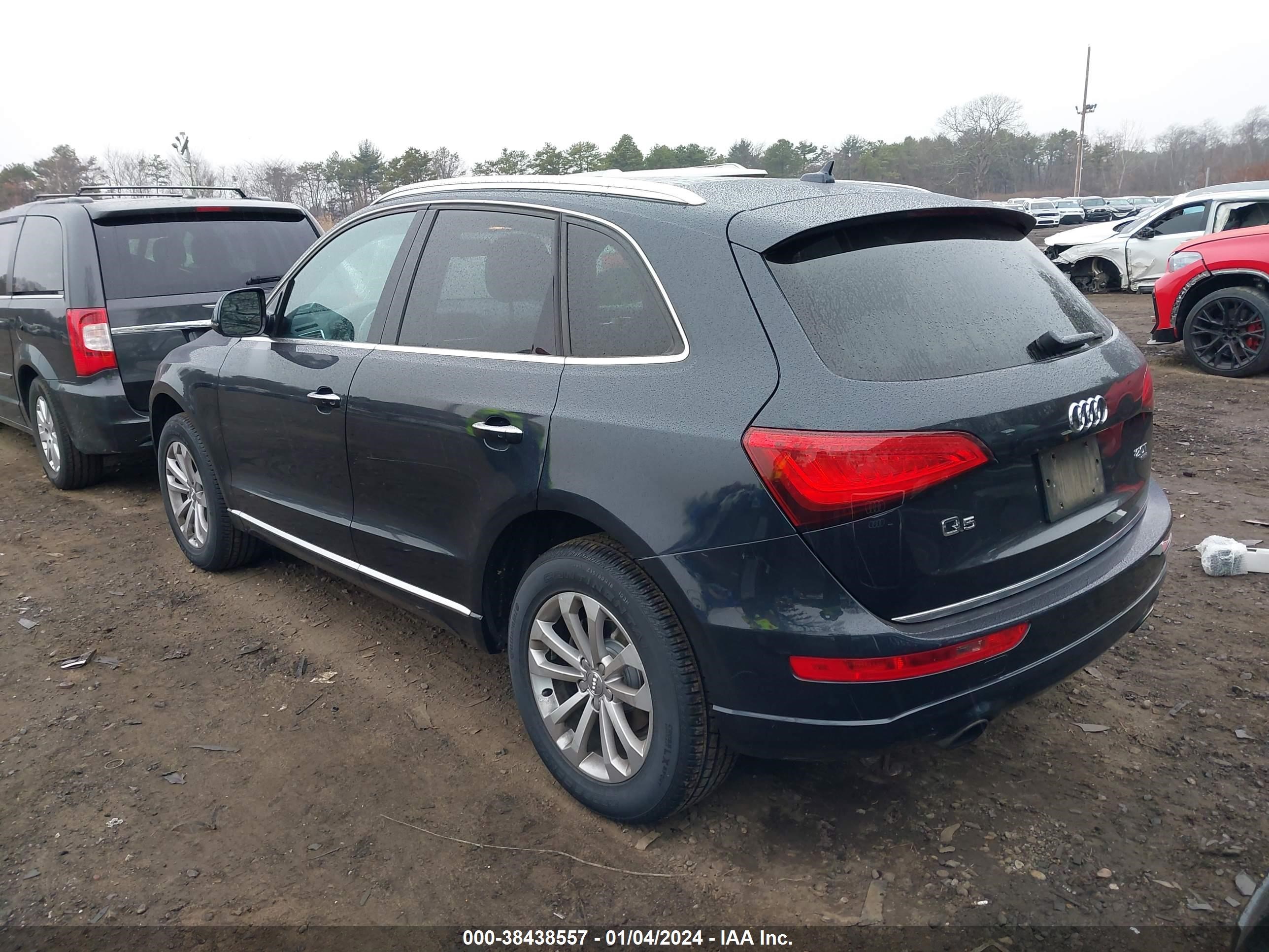 Photo 2 VIN: WA1CFAFP7FA061980 - AUDI Q5 