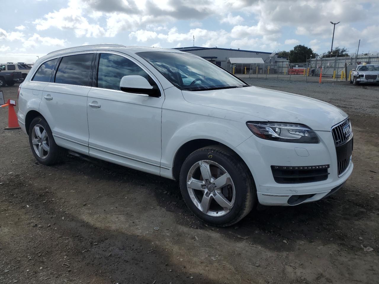 Photo 3 VIN: WA1CGAFE4ED020800 - AUDI Q7 