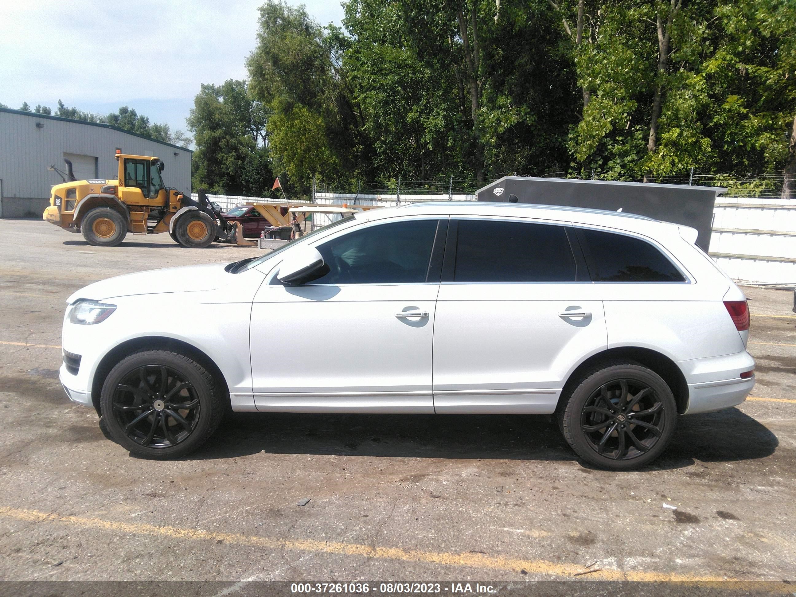 Photo 13 VIN: WA1CGAFE5FD018961 - AUDI Q7 