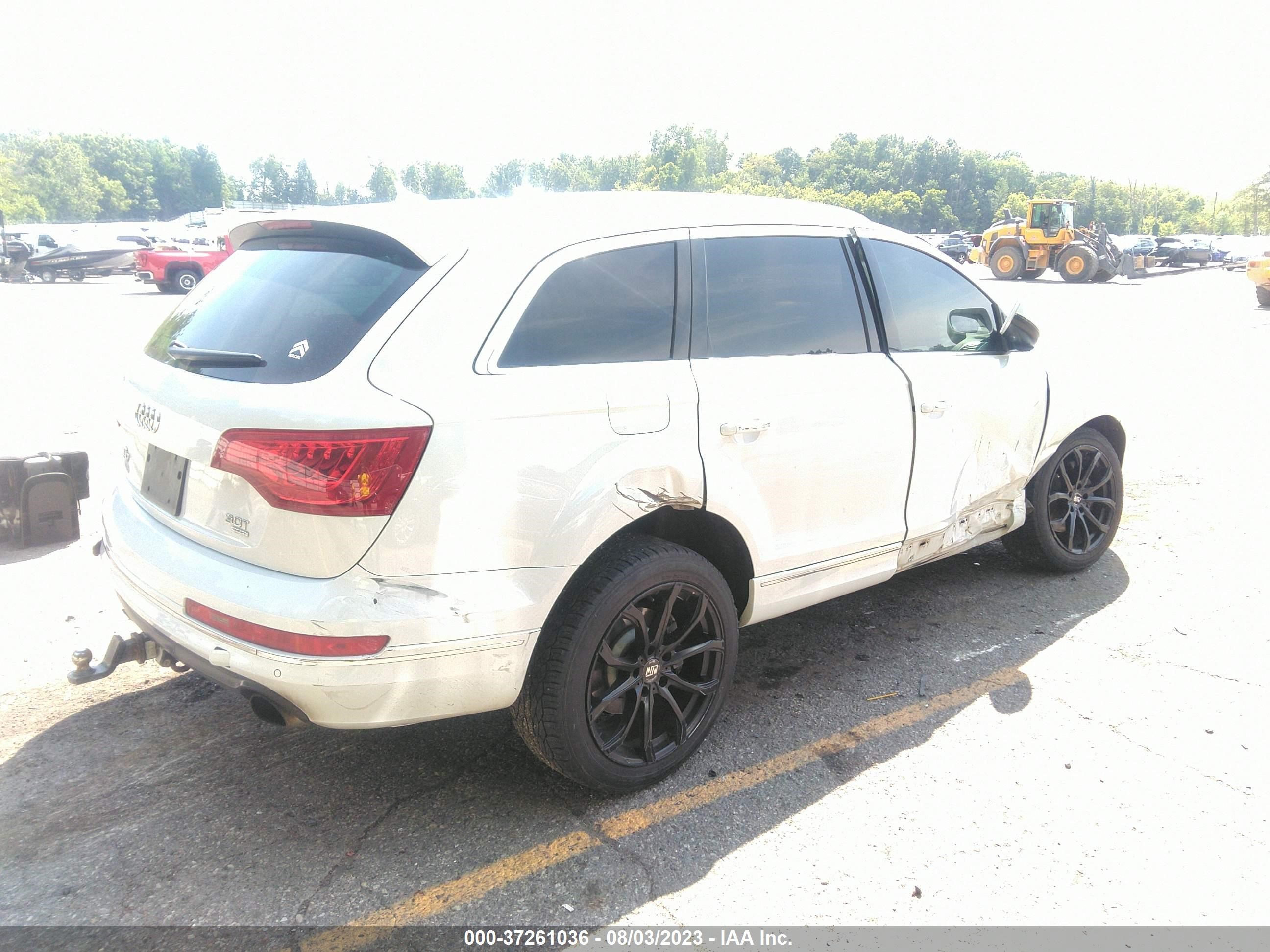 Photo 3 VIN: WA1CGAFE5FD018961 - AUDI Q7 