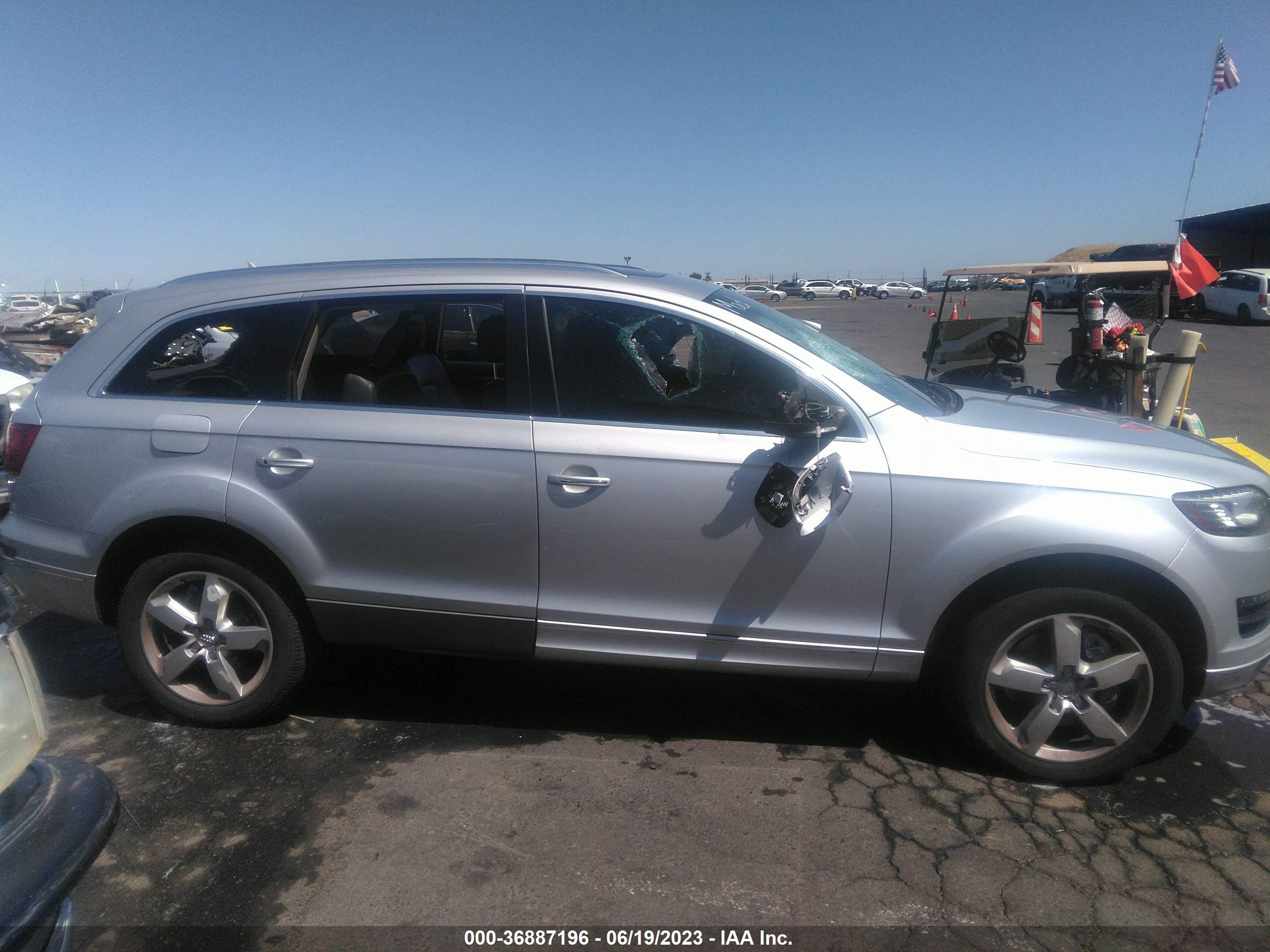 Photo 13 VIN: WA1CGAFE6FD014790 - AUDI Q7 