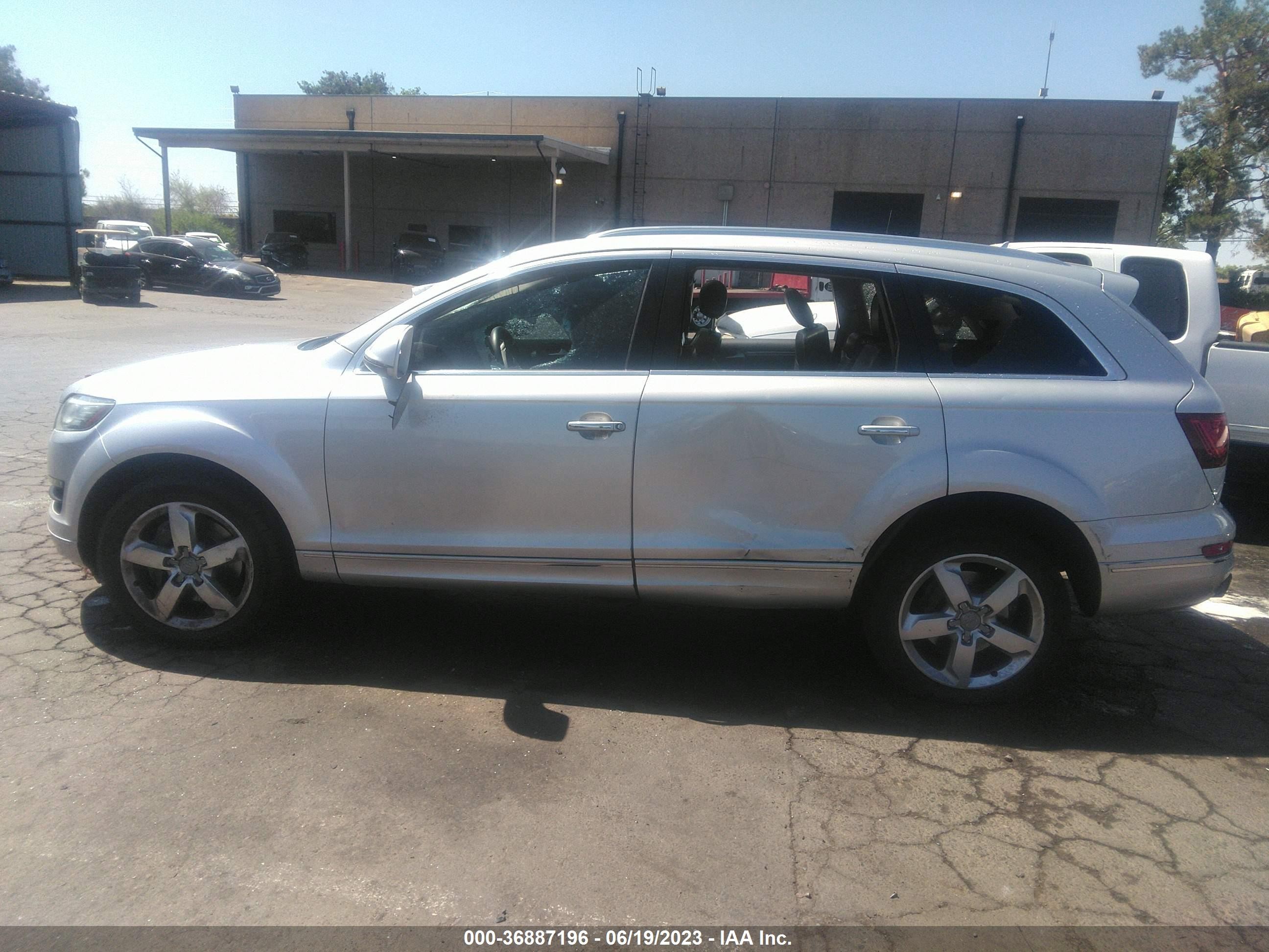 Photo 14 VIN: WA1CGAFE6FD014790 - AUDI Q7 