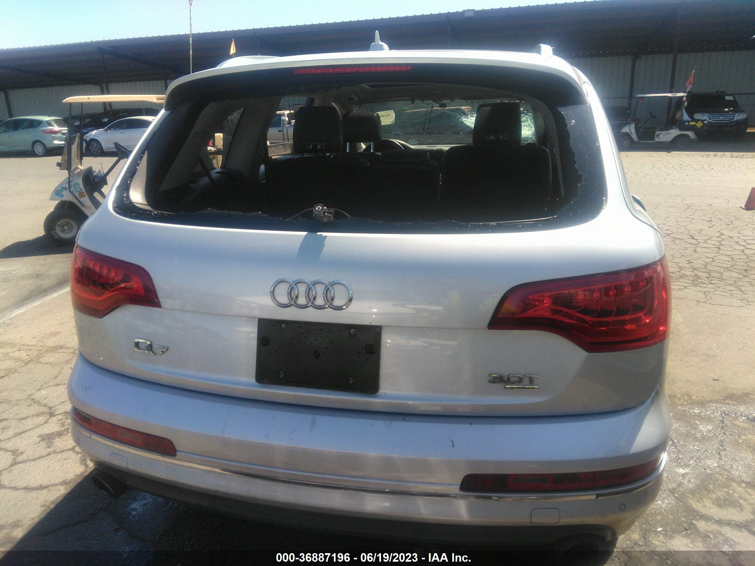 Photo 16 VIN: WA1CGAFE6FD014790 - AUDI Q7 