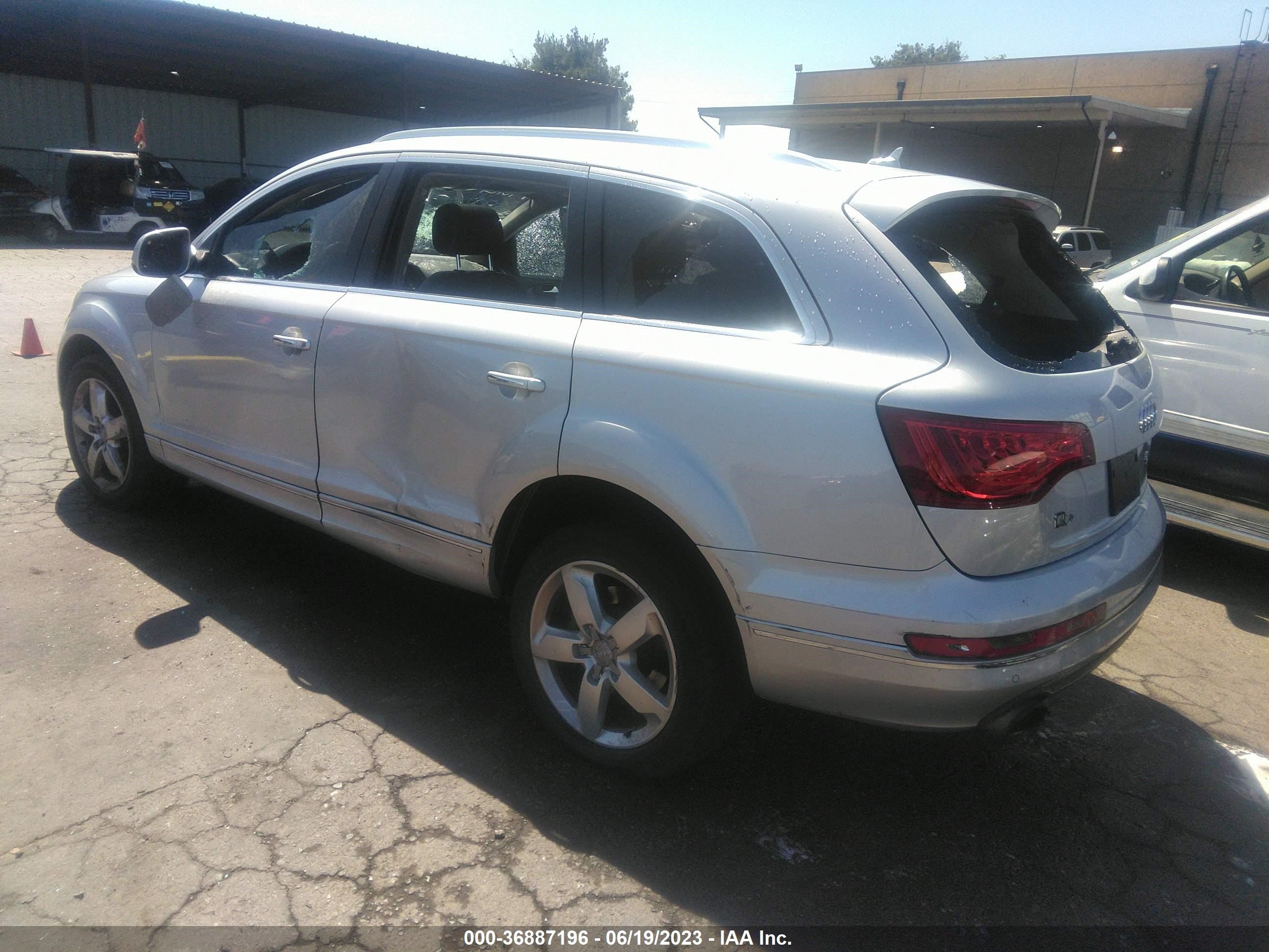 Photo 2 VIN: WA1CGAFE6FD014790 - AUDI Q7 