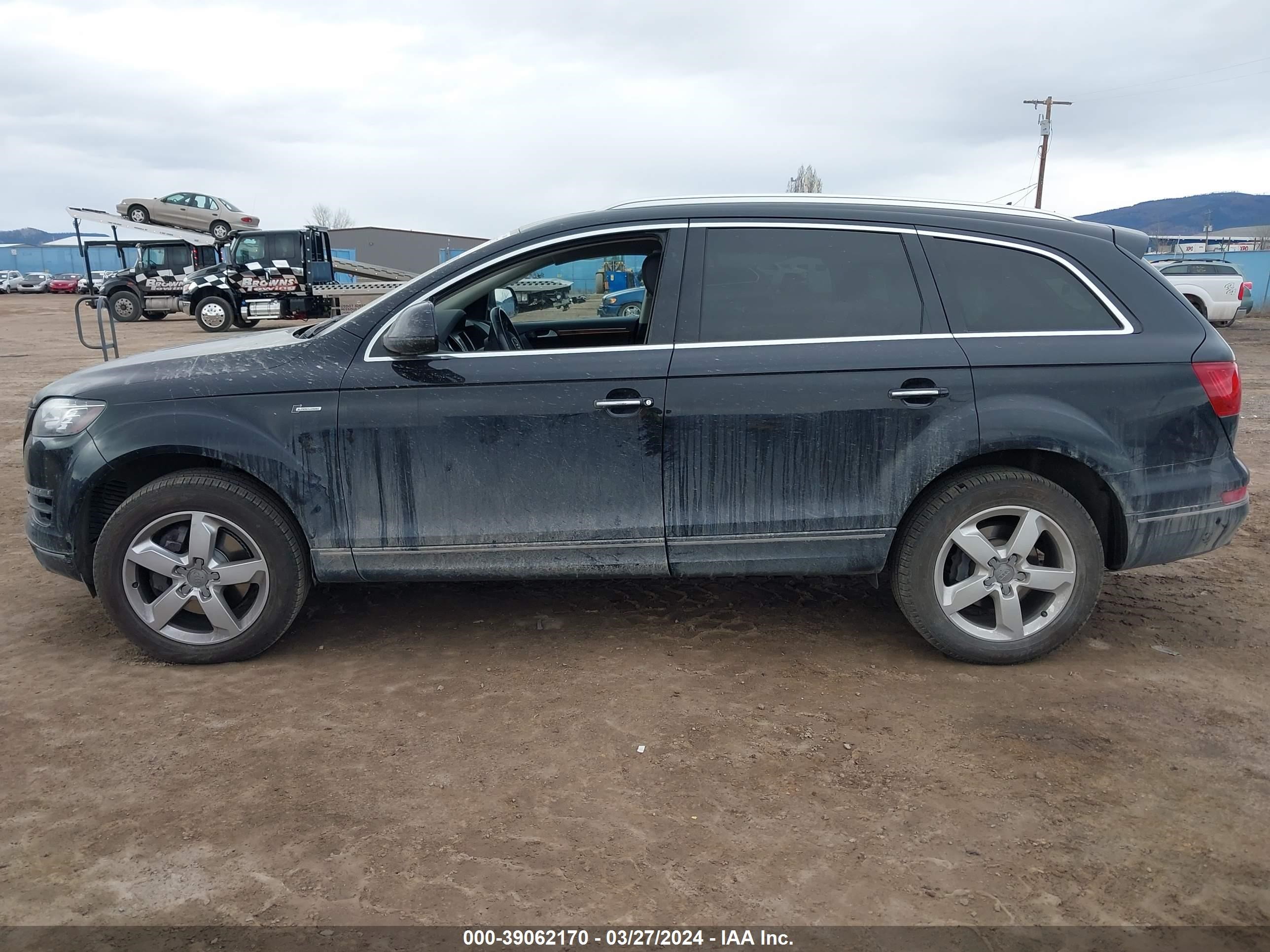 Photo 13 VIN: WA1CGAFE6FD016457 - AUDI Q7 