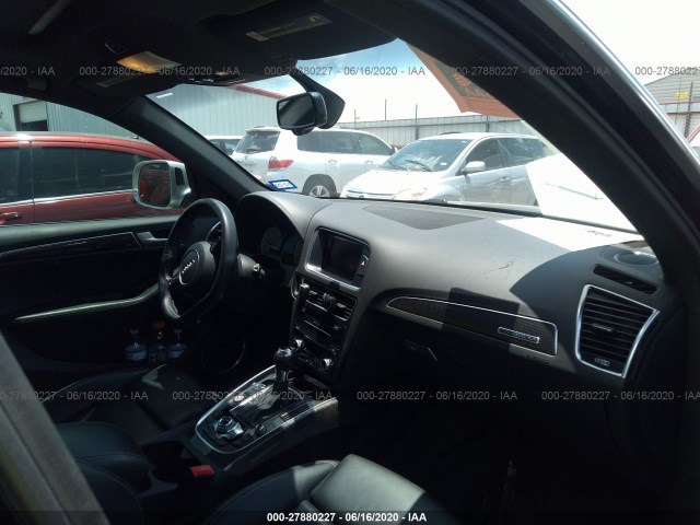 Photo 4 VIN: WA1CGAFP5FA043670 - AUDI SQ5 