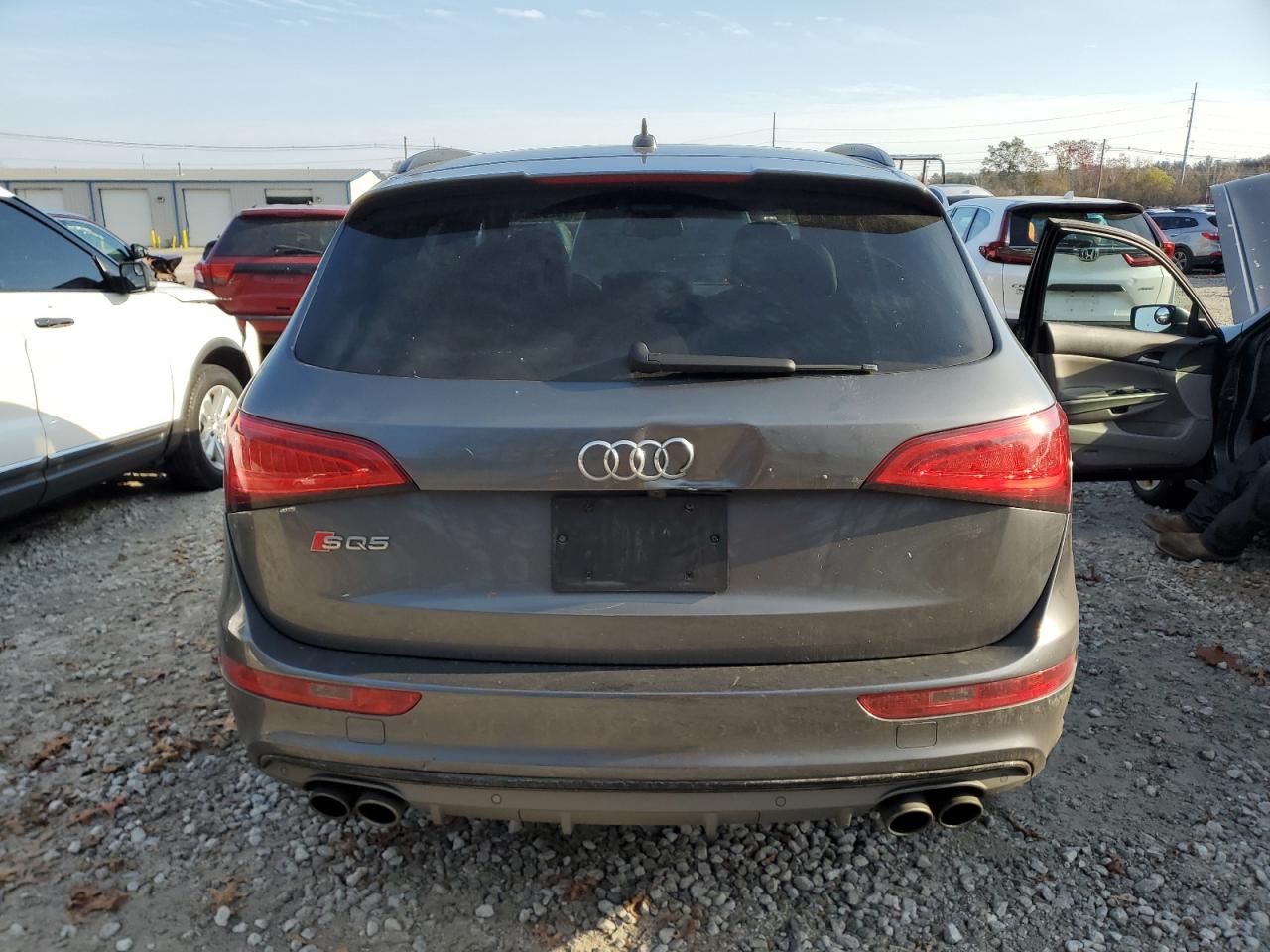 Photo 5 VIN: WA1CGAFP5FA091878 - AUDI SQ5 