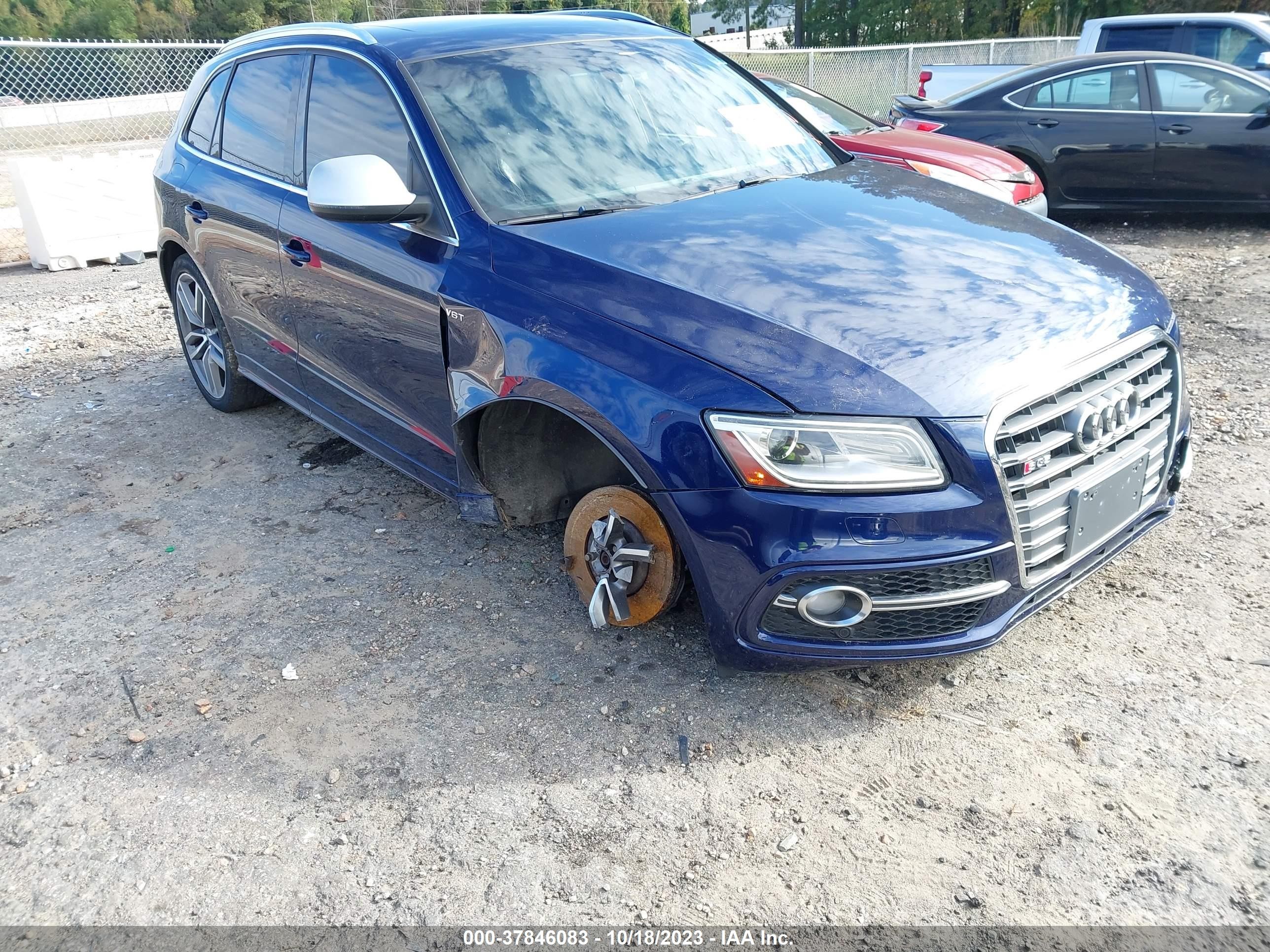 Photo 5 VIN: WA1CGAFP7EA061876 - AUDI SQ5 