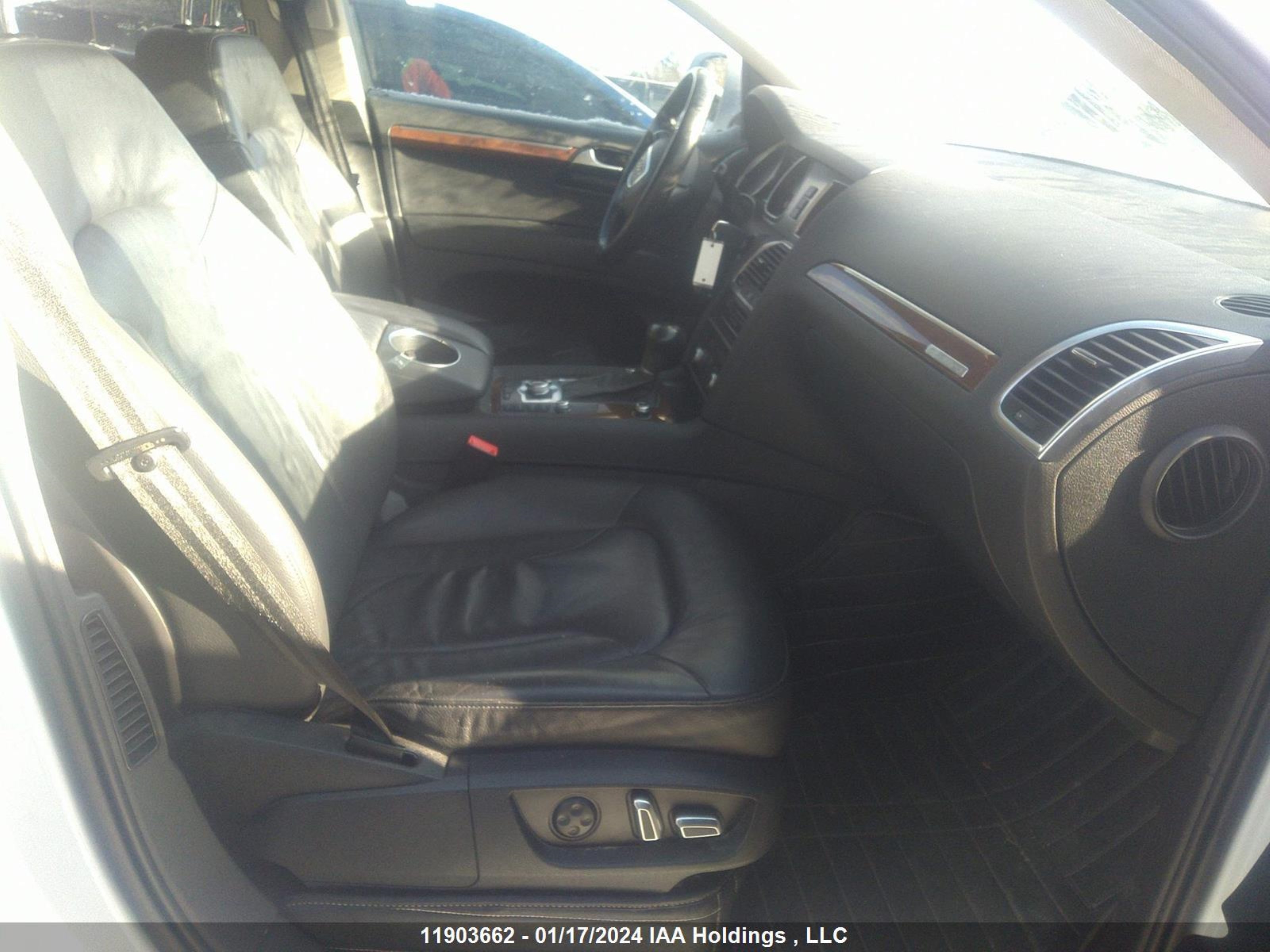 Photo 4 VIN: WA1CGCFEXCD010538 - AUDI Q7 