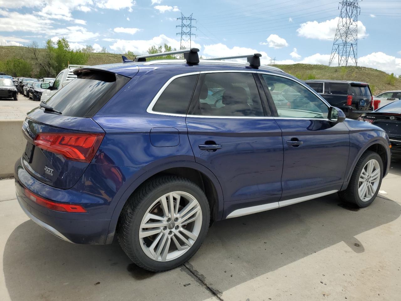 Photo 2 VIN: WA1CNAFY0J2033081 - AUDI Q5 