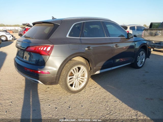 Photo 3 VIN: WA1CNAFY6J2147702 - AUDI Q5 