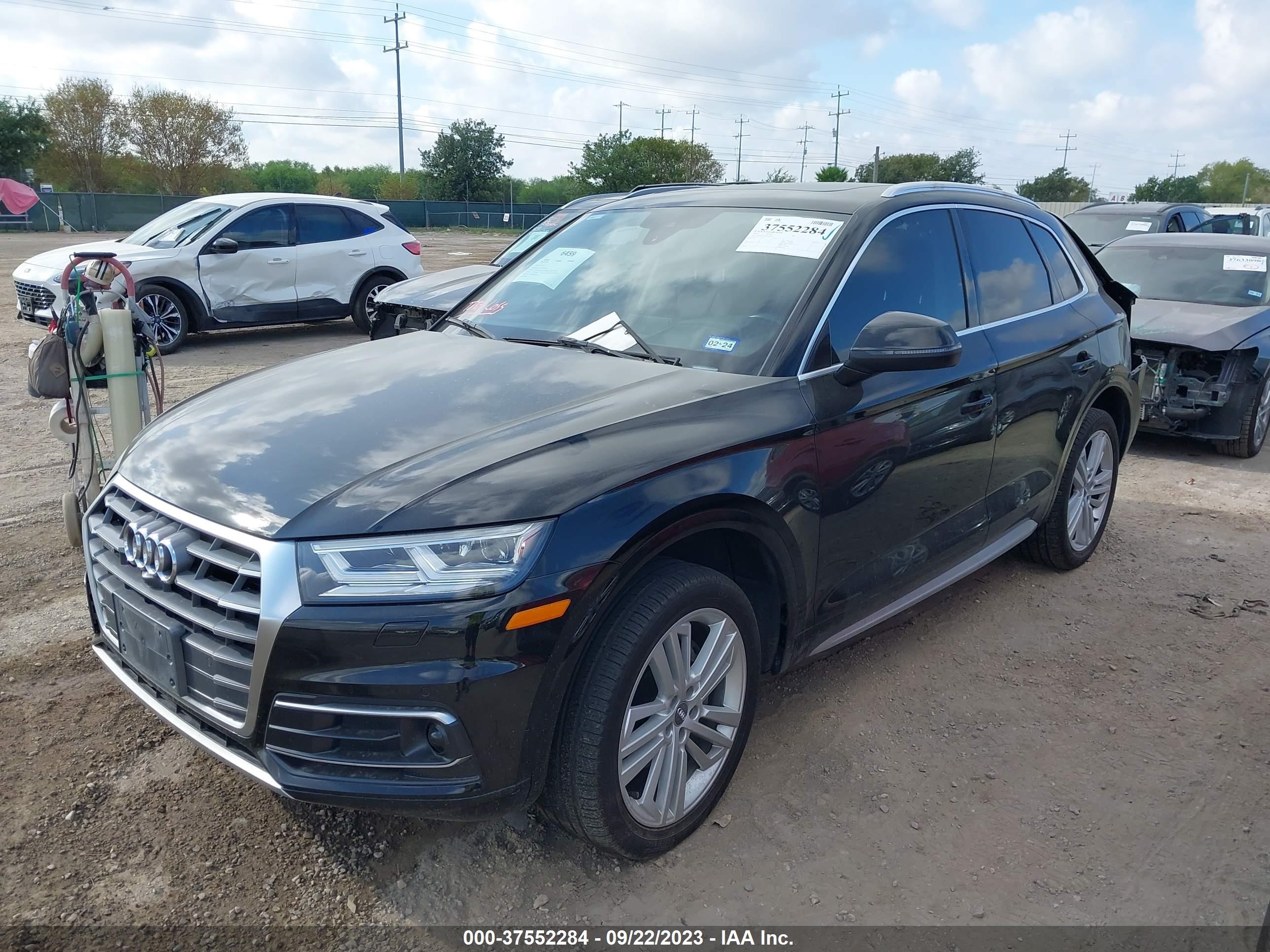 Photo 1 VIN: WA1CNAFY7J2106317 - AUDI Q5 