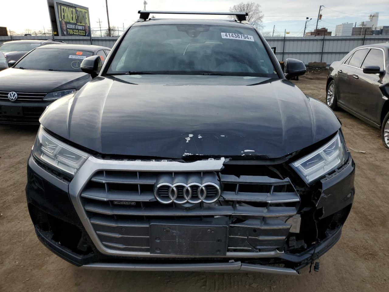 Photo 4 VIN: WA1CNBFY6J2040641 - AUDI Q5 