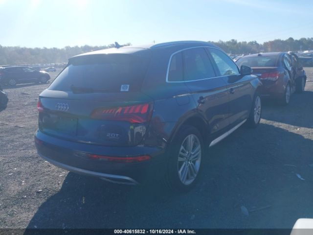 Photo 3 VIN: WA1CNBFY8J2196969 - AUDI Q5 