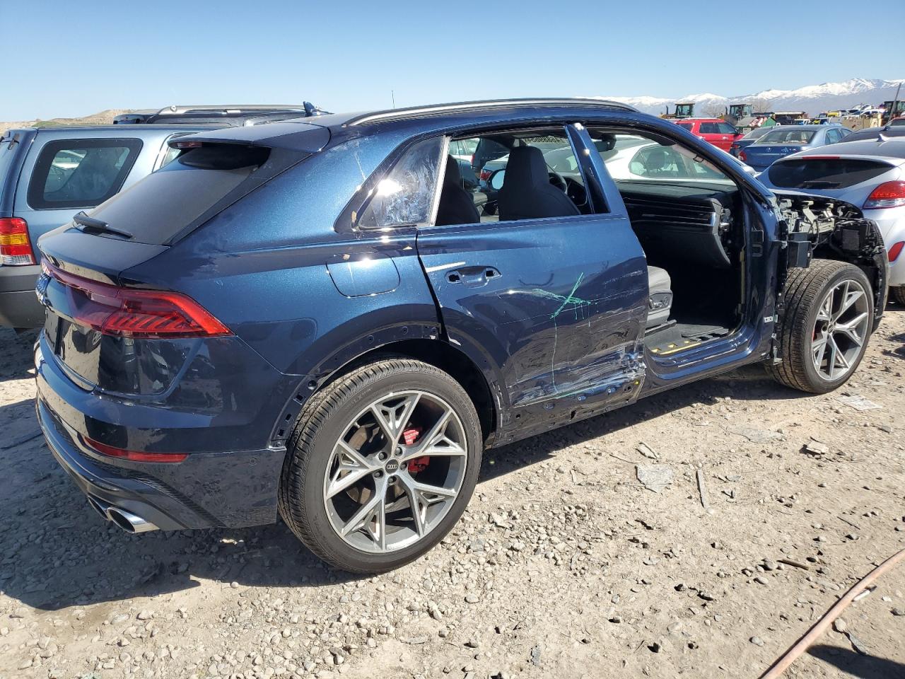 Photo 2 VIN: WA1CWBF1XPD037089 - AUDI SQ8 