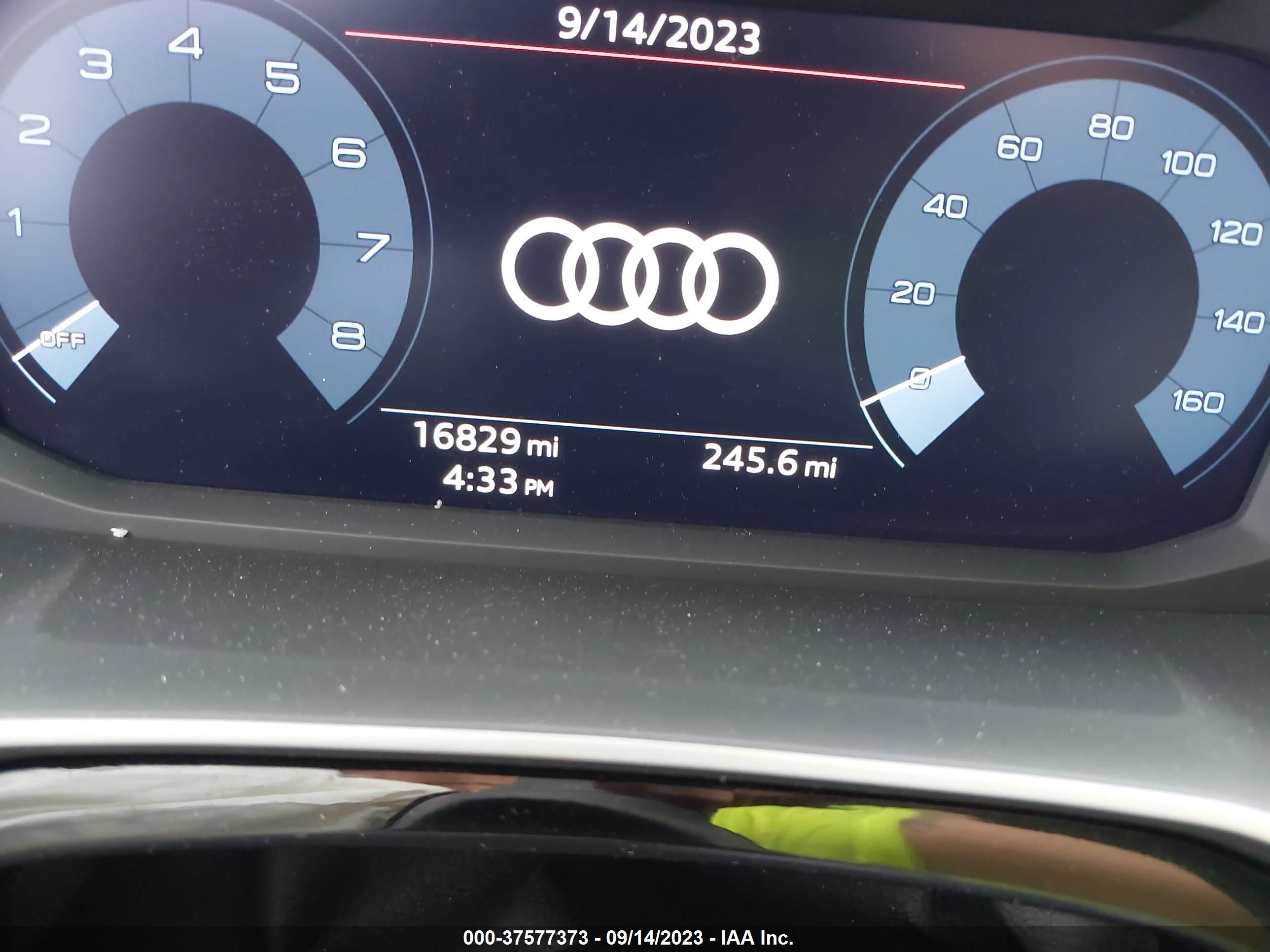 Photo 6 VIN: WA1DECF30L1108729 - AUDI Q3 