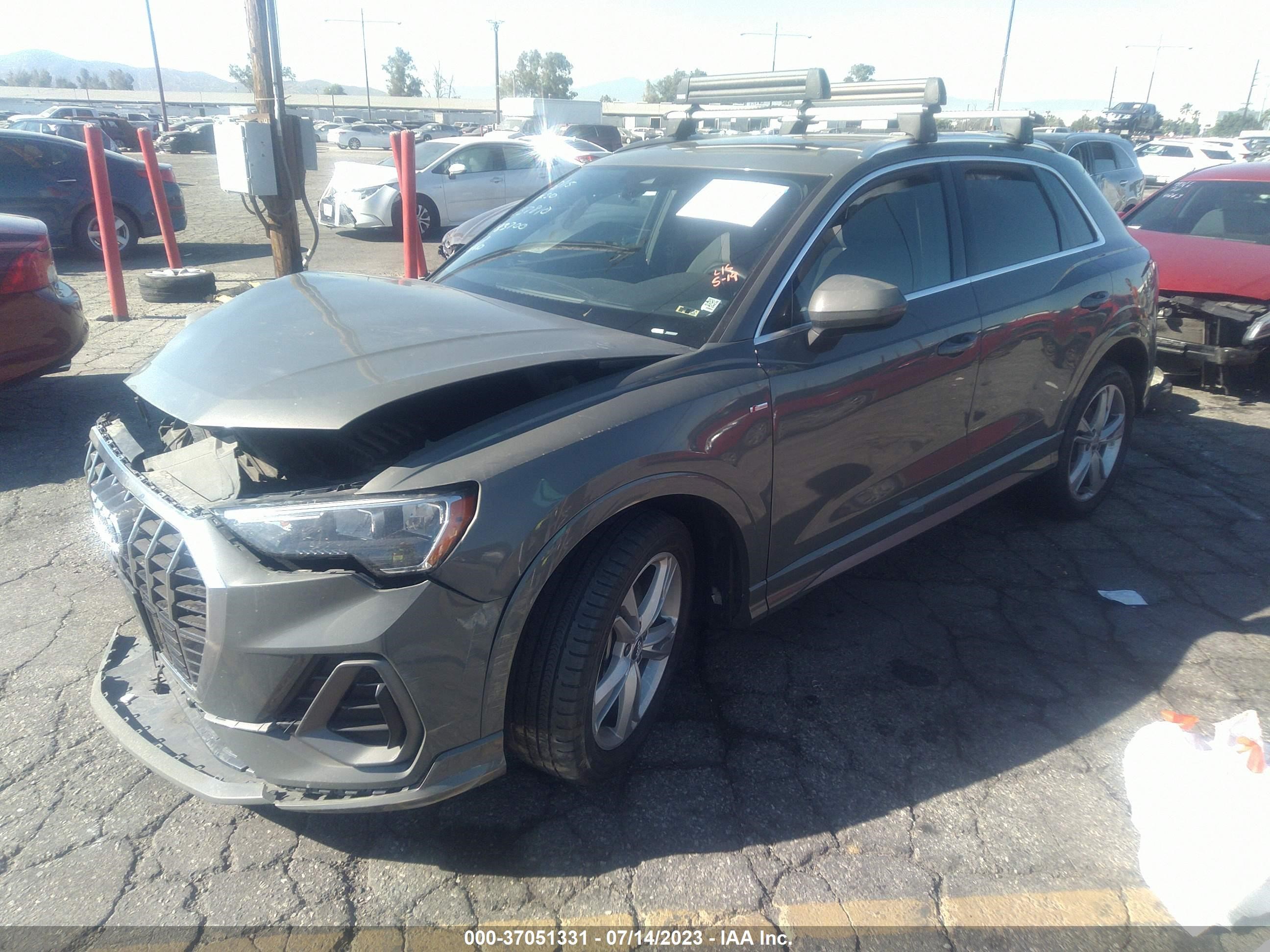 Photo 1 VIN: WA1DECF31M1002498 - AUDI Q3 