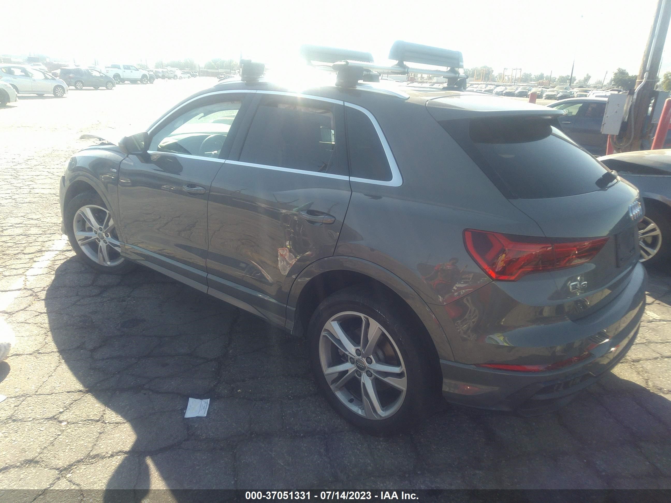 Photo 2 VIN: WA1DECF31M1002498 - AUDI Q3 