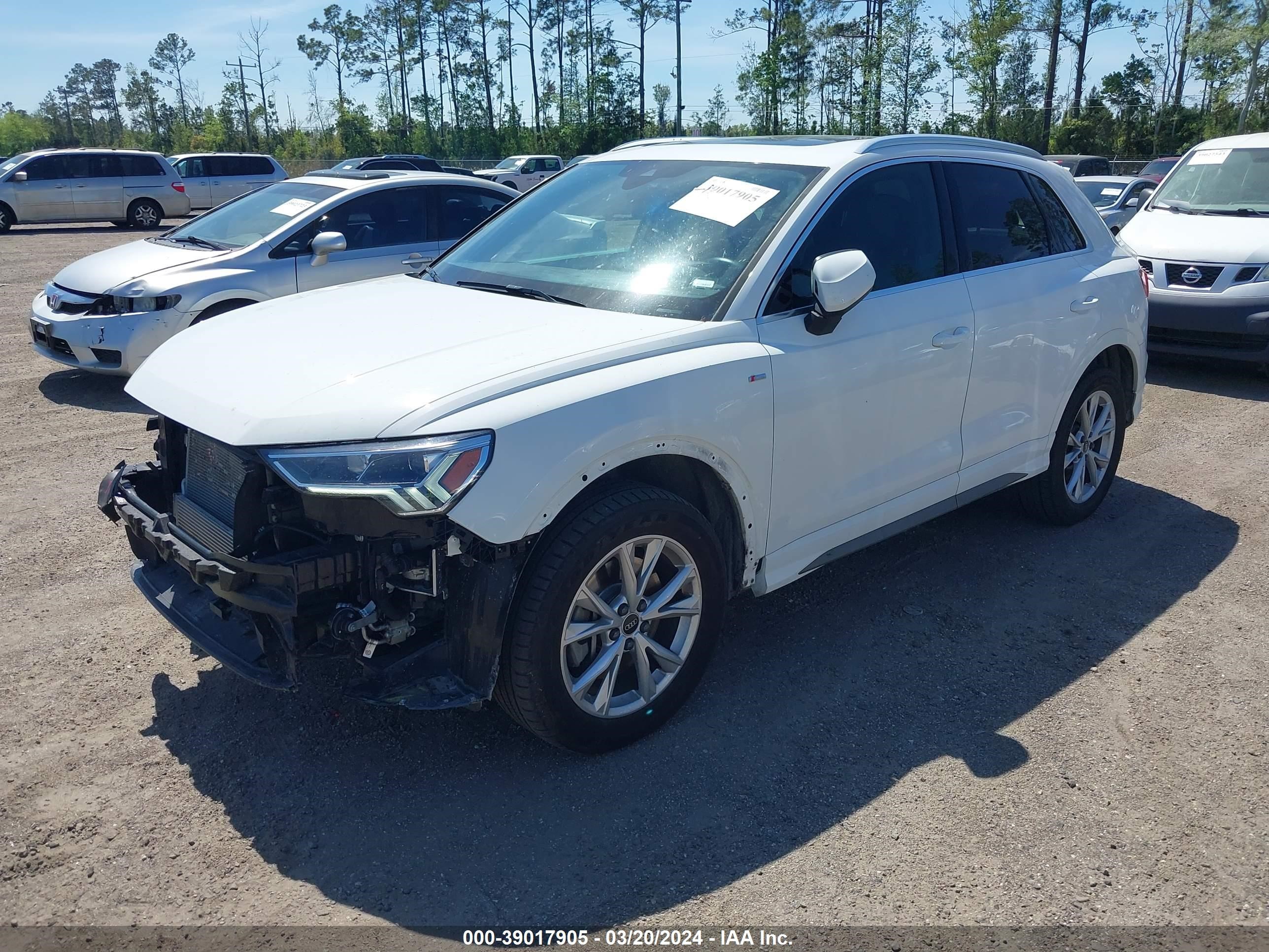 Photo 1 VIN: WA1DECF31P1045288 - AUDI Q3 