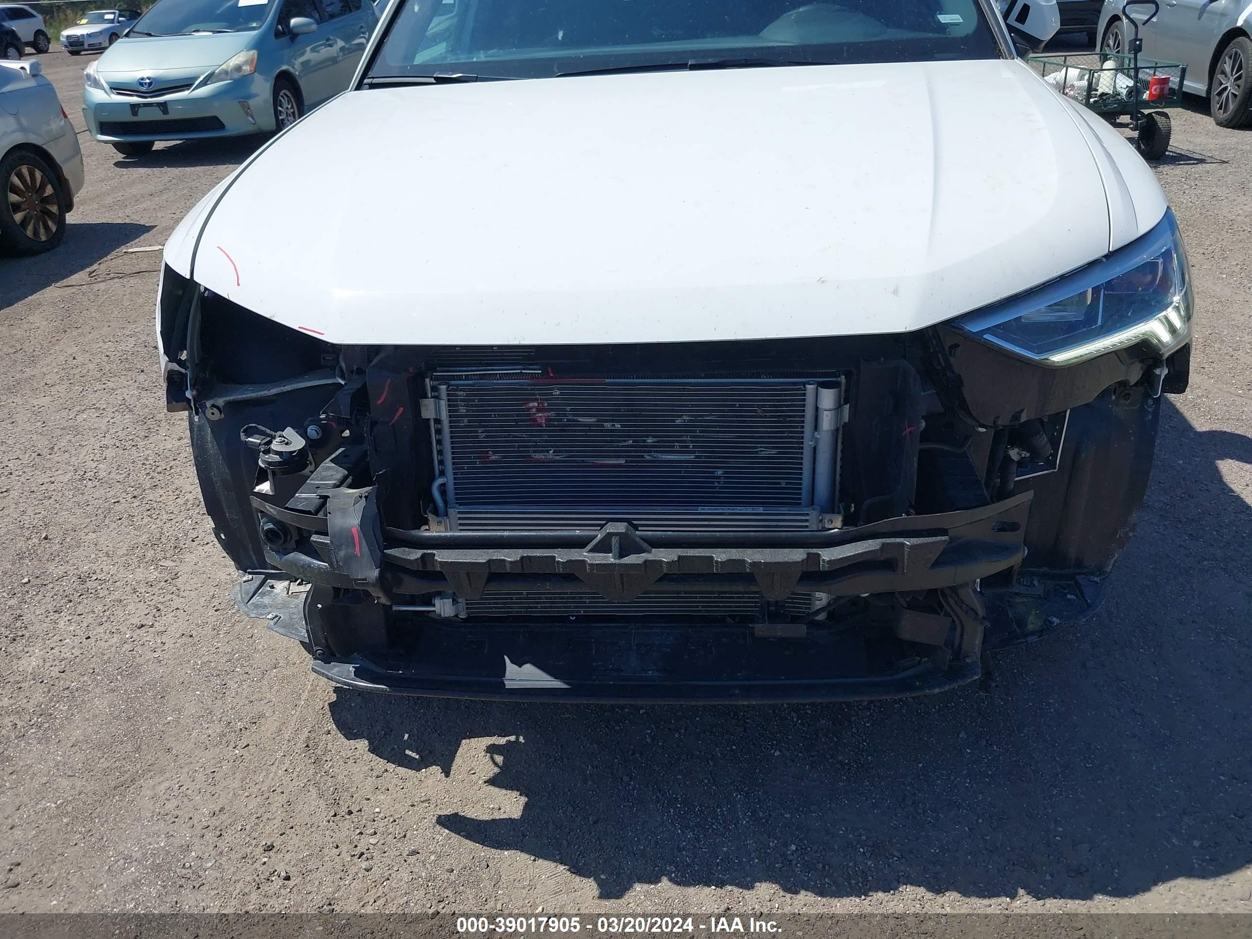 Photo 5 VIN: WA1DECF31P1045288 - AUDI Q3 