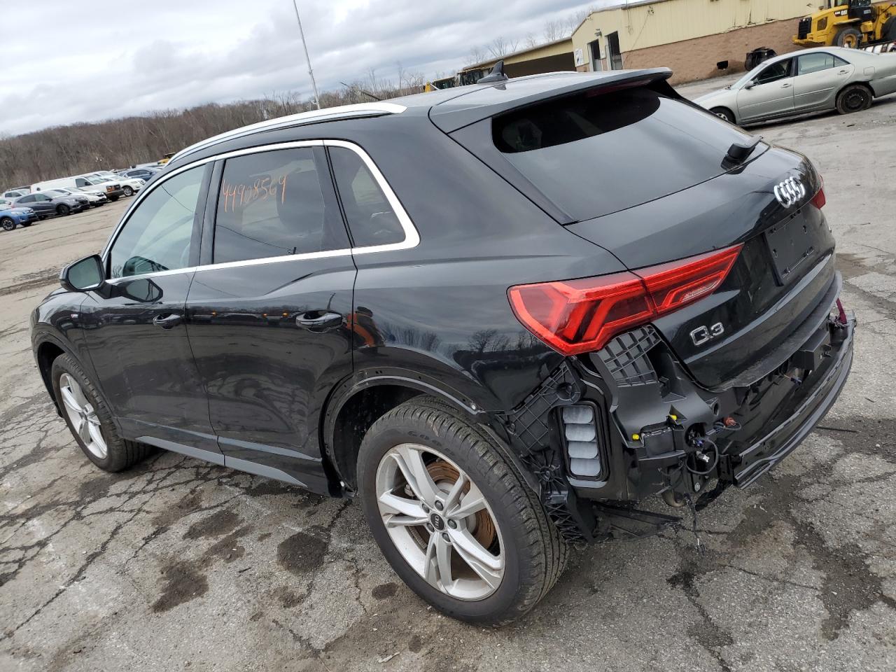 Photo 1 VIN: WA1DECF31P1077545 - AUDI Q3 