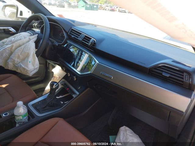 Photo 4 VIN: WA1DECF32R1041480 - AUDI Q3 