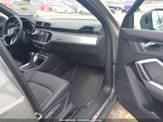 Photo 4 VIN: WA1DECF33L1032424 - AUDI Q3 