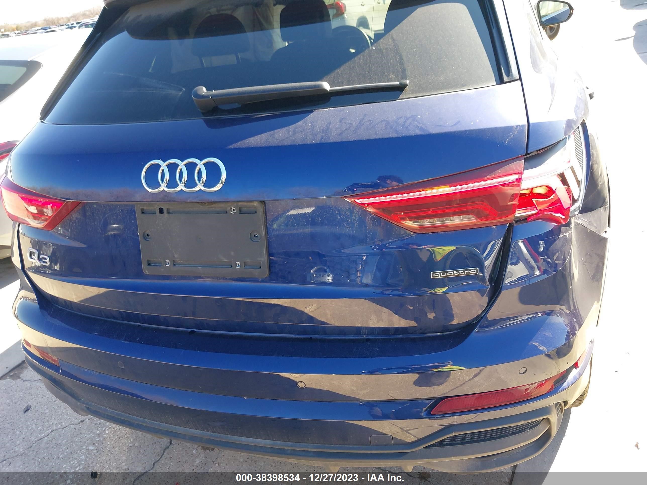 Photo 15 VIN: WA1DECF33P1083556 - AUDI Q3 