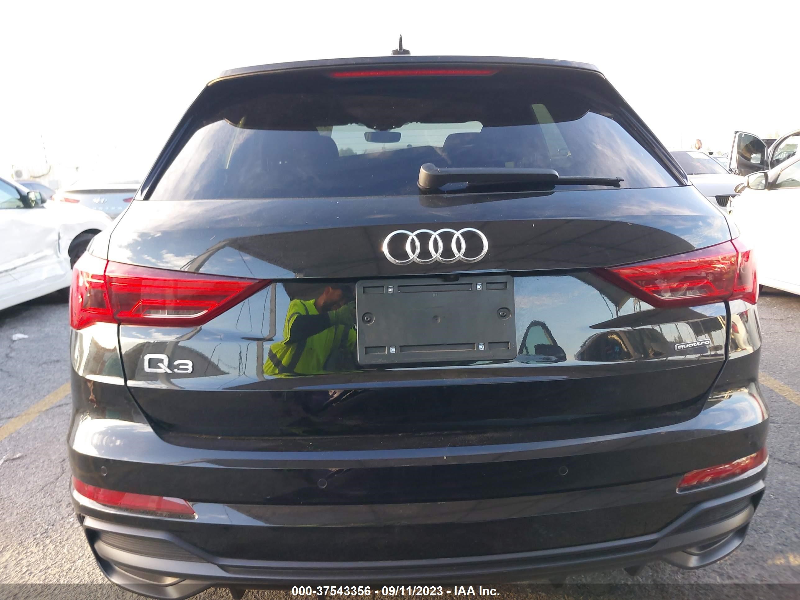 Photo 15 VIN: WA1DECF34N1021757 - AUDI Q3 