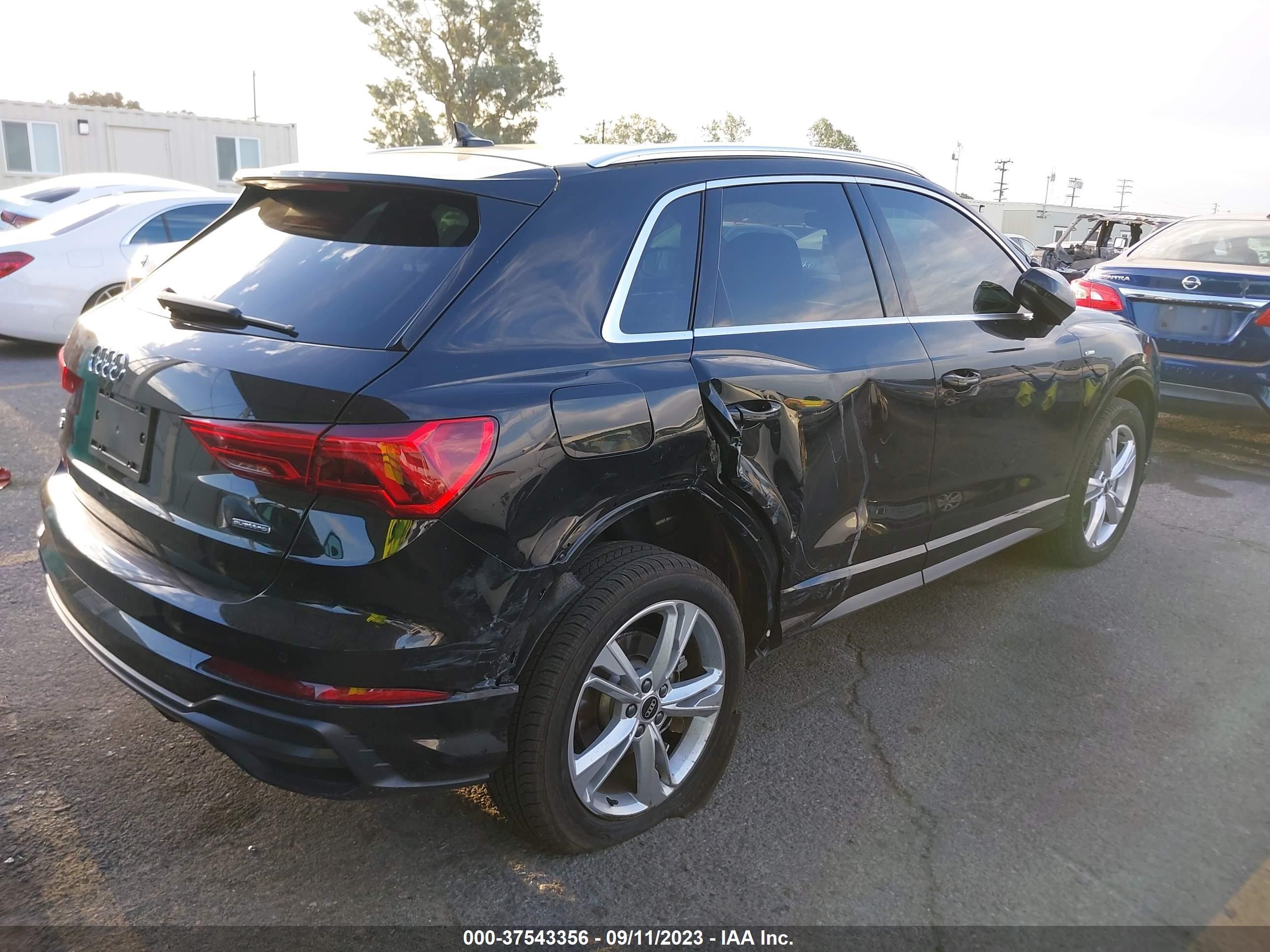 Photo 3 VIN: WA1DECF34N1021757 - AUDI Q3 