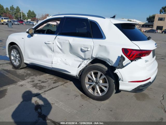 Photo 2 VIN: WA1DECF34R1169607 - AUDI Q3 