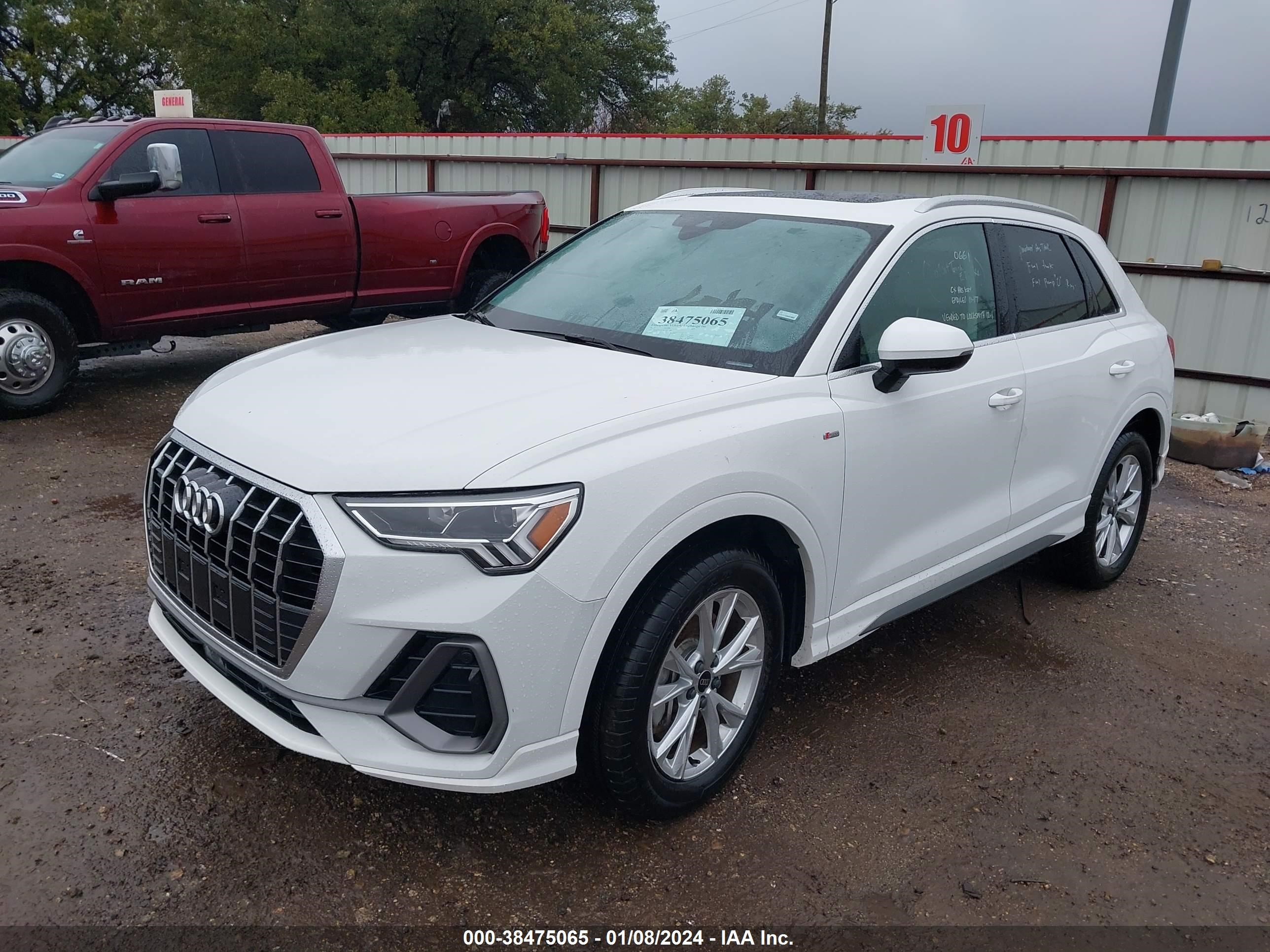 Photo 1 VIN: WA1DECF36P1055590 - AUDI Q3 