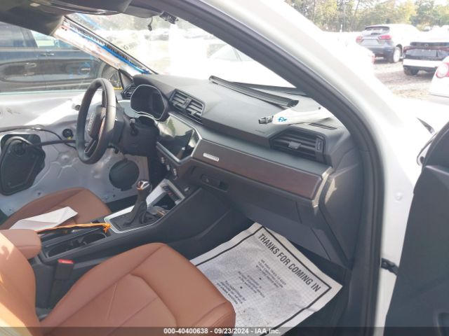 Photo 4 VIN: WA1DECF36R1038890 - AUDI Q3 