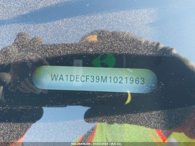 Photo 8 VIN: WA1DECF39M1021963 - AUDI Q3 