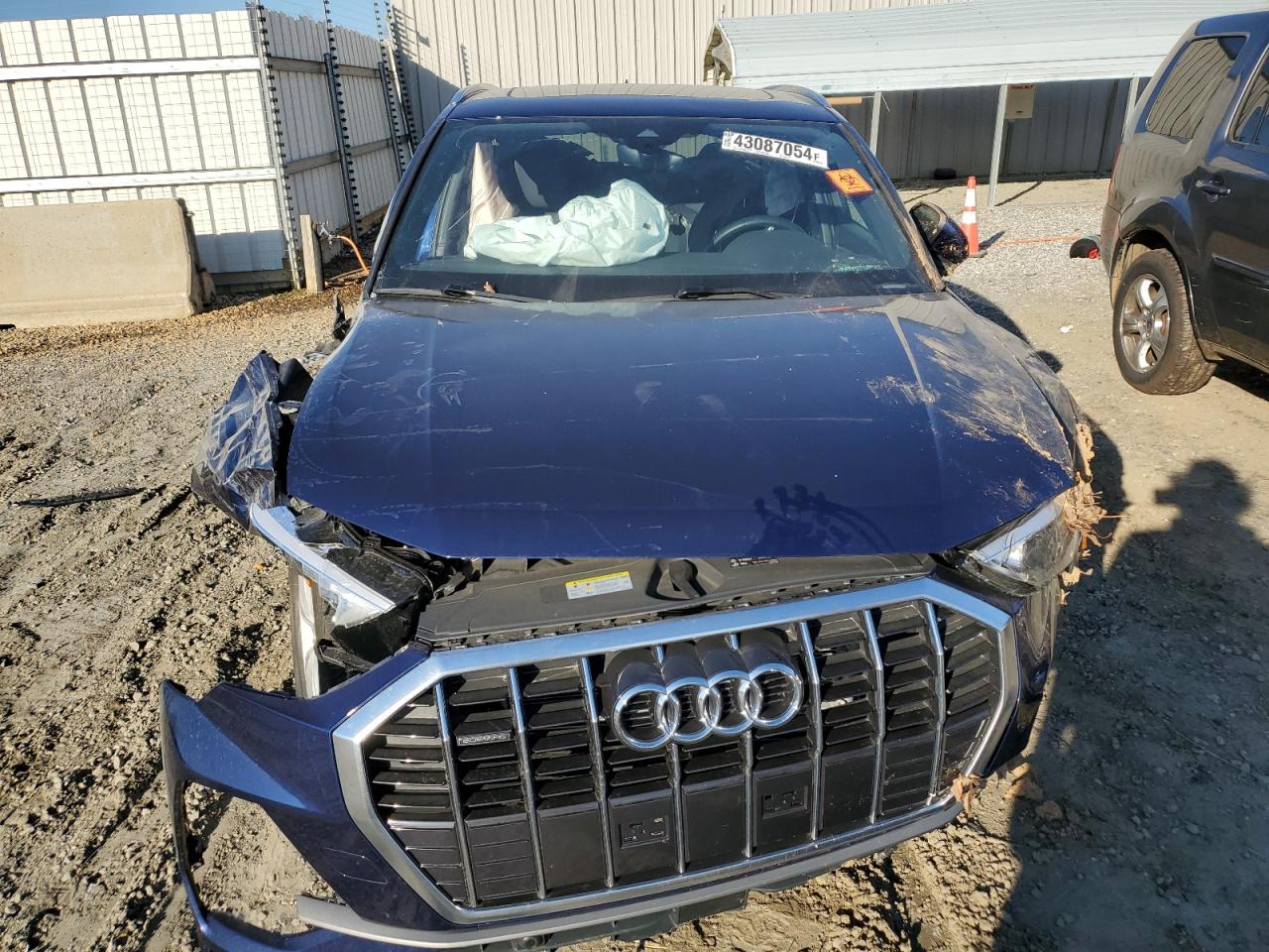 Photo 4 VIN: WA1DECF39N1061624 - AUDI Q3 