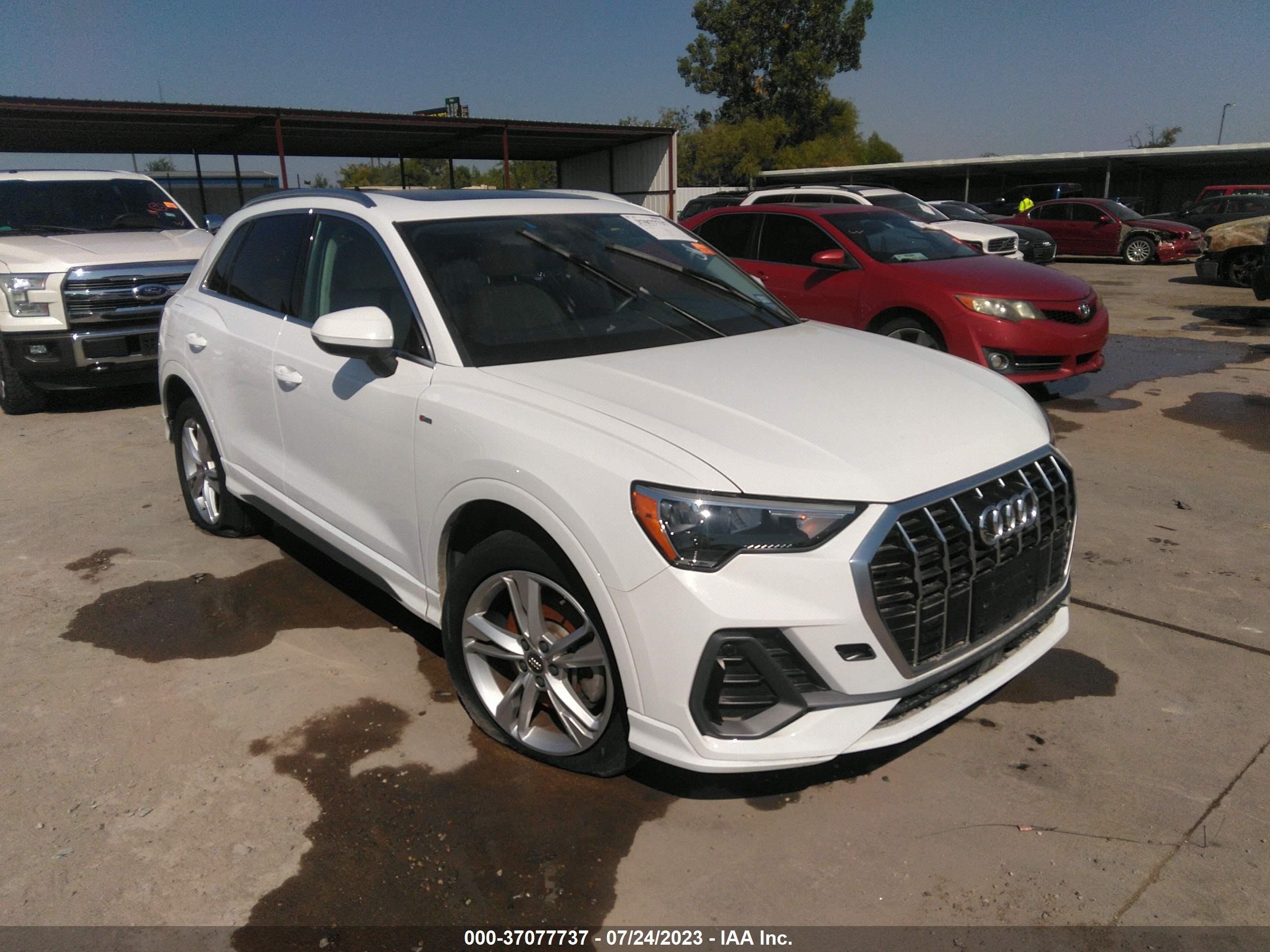 Photo 0 VIN: WA1DECF3XL1102226 - AUDI Q3 