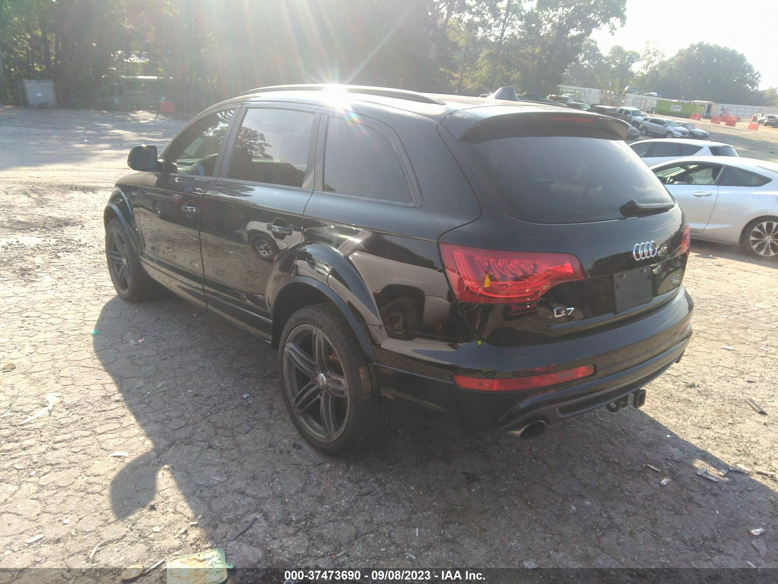 Photo 2 VIN: WA1DGAFE5FD029432 - AUDI Q7 