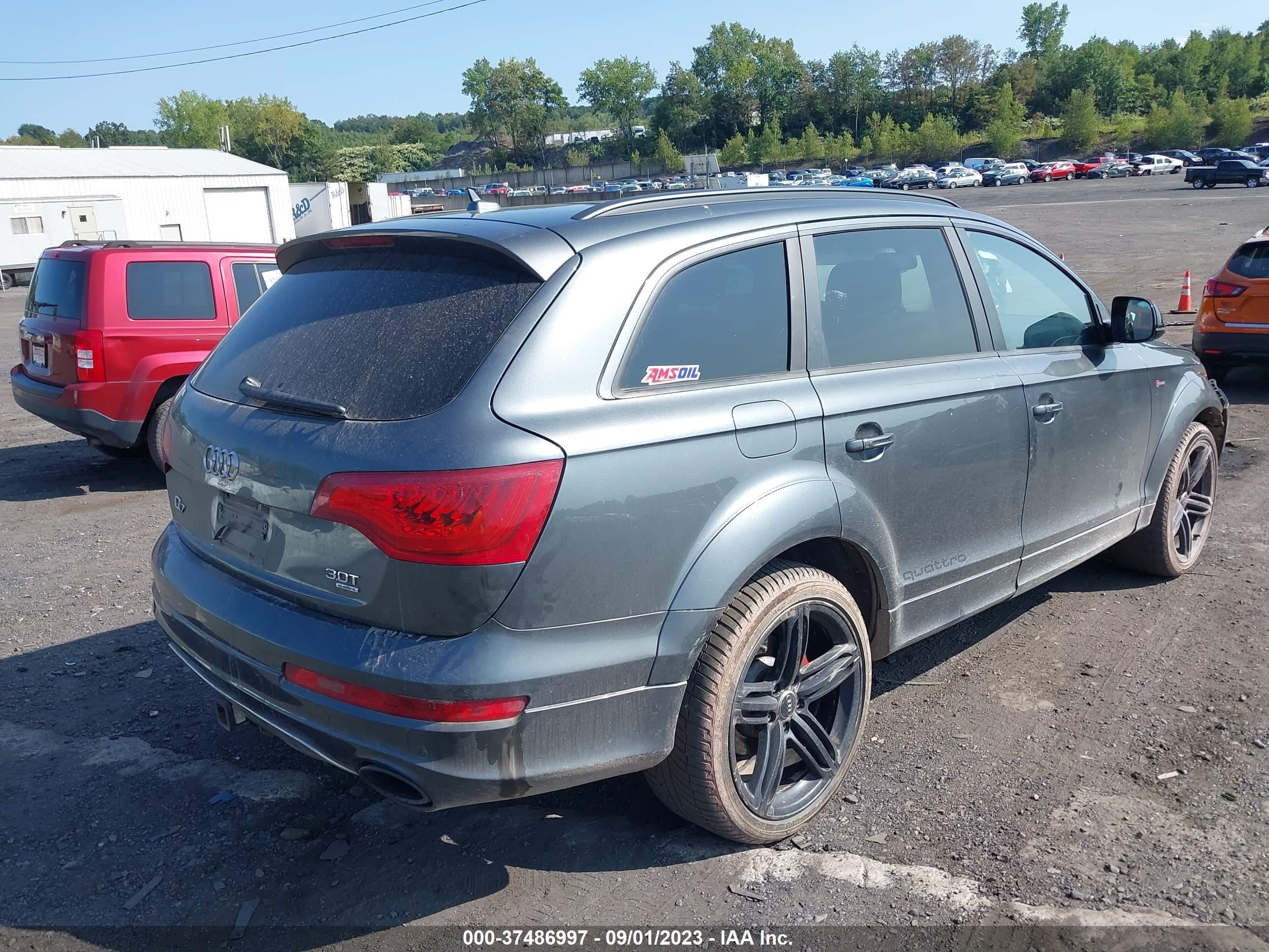 Photo 3 VIN: WA1DGAFE5FD032590 - AUDI Q7 